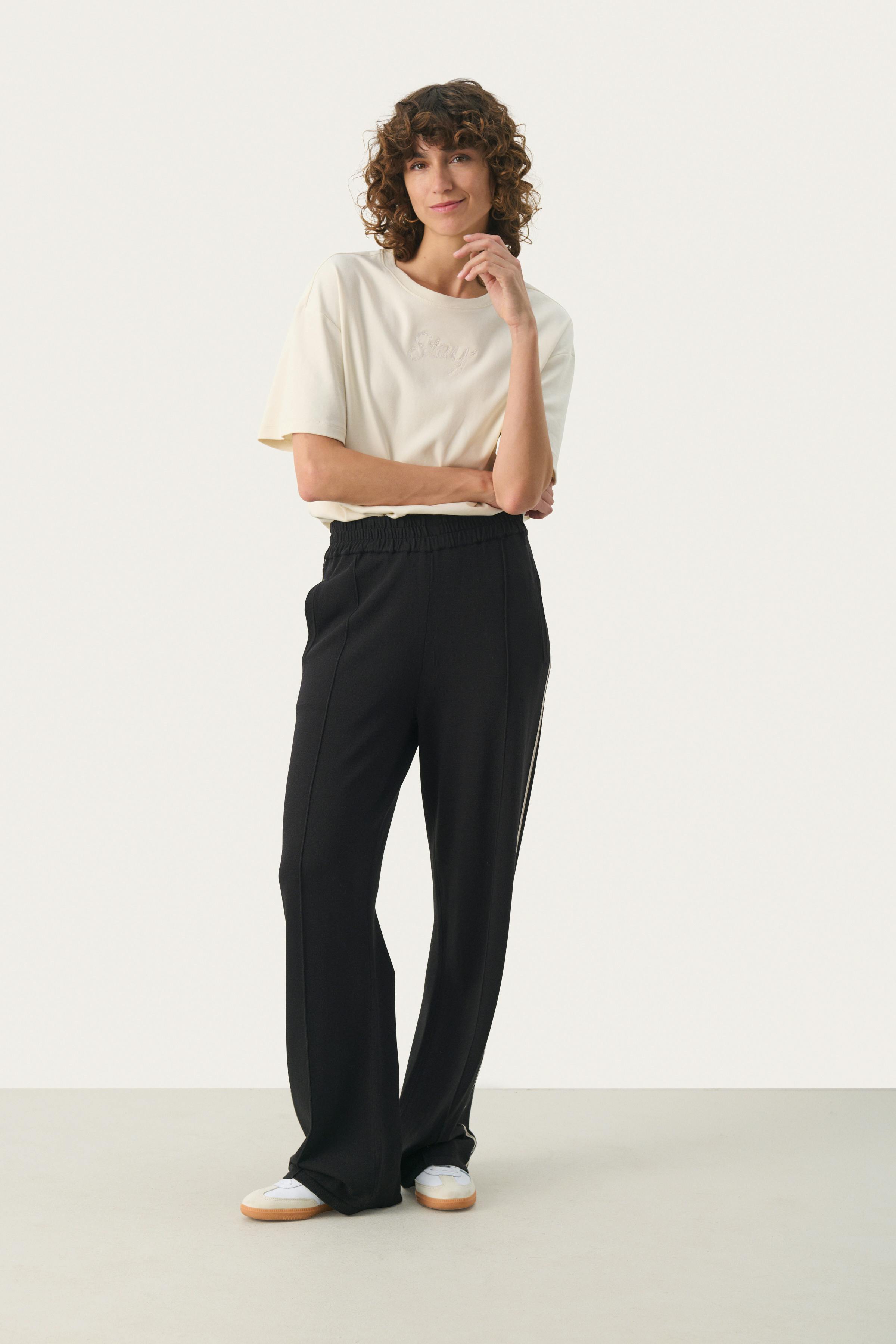 LedionaPW Trousers LOOKBOOK FRONT 30308946-194008