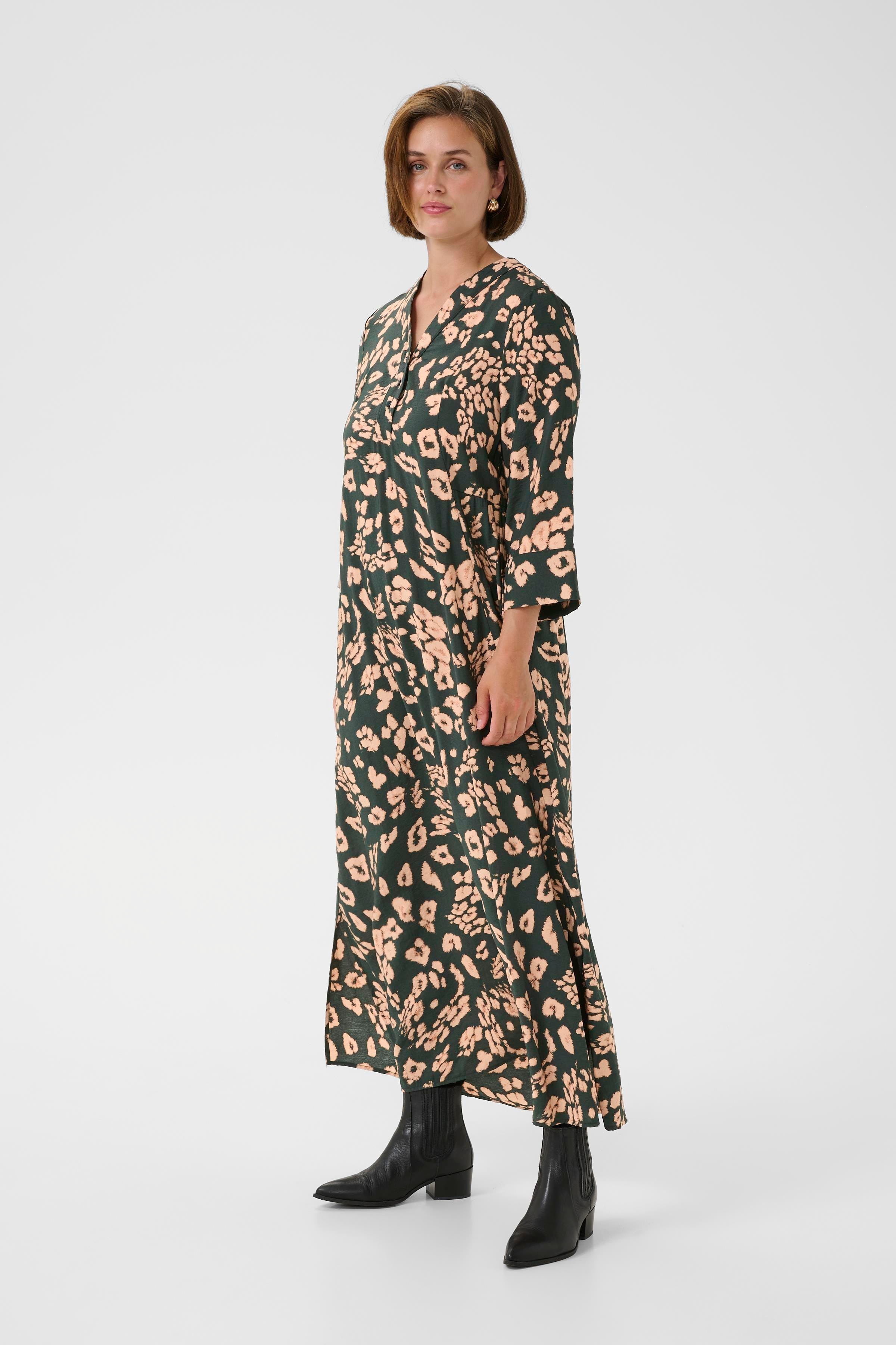 BPiris Kleid LOOKBOOK FRONT 40200061-108689