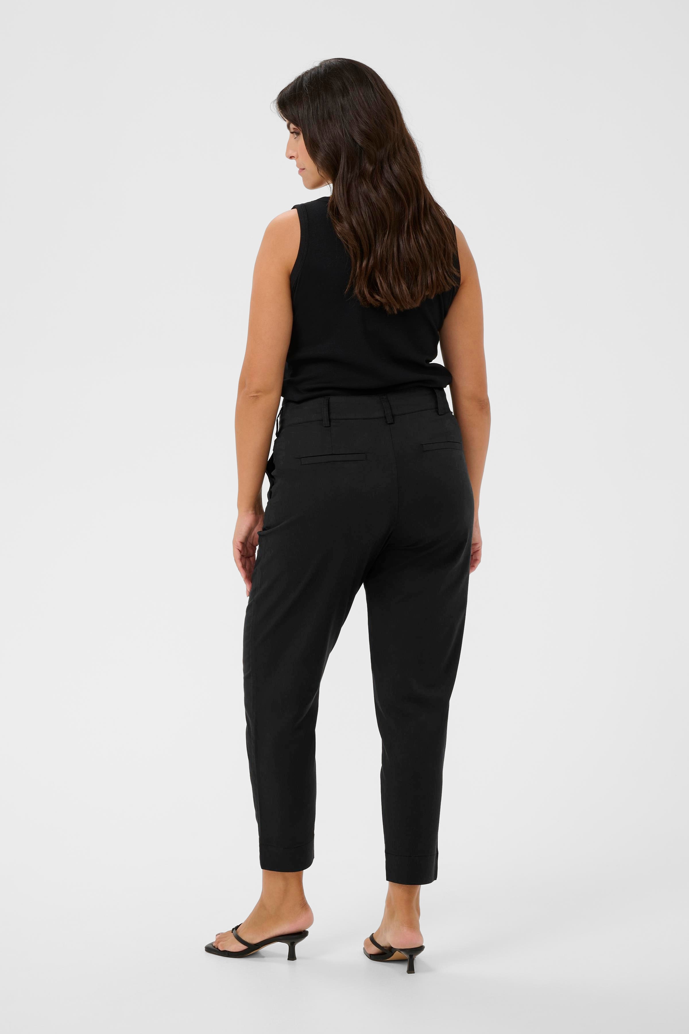 KCleana Trousers LOOKBOOK BACK 10581546-100121