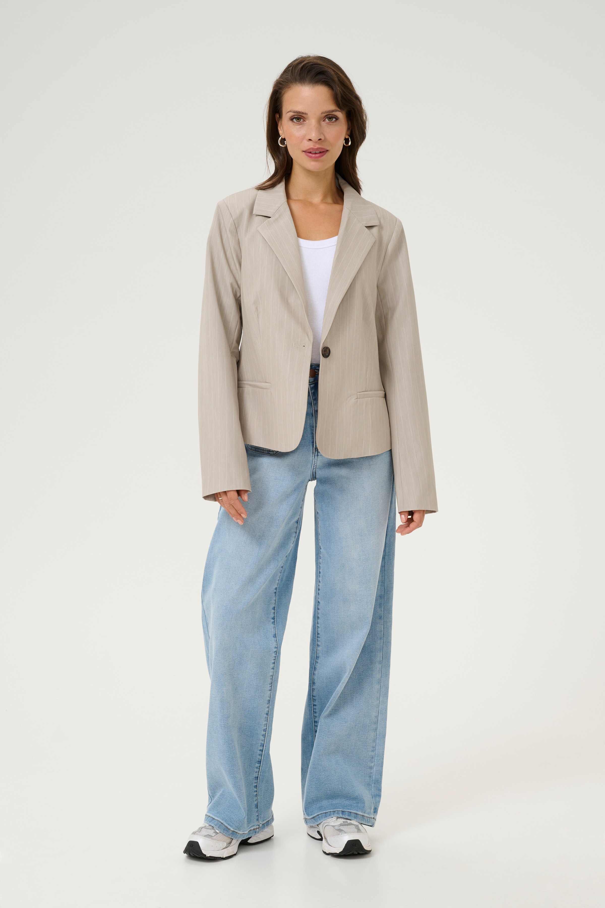 KAesther Blazer LOOKBOOK FRONT 10509958-107069