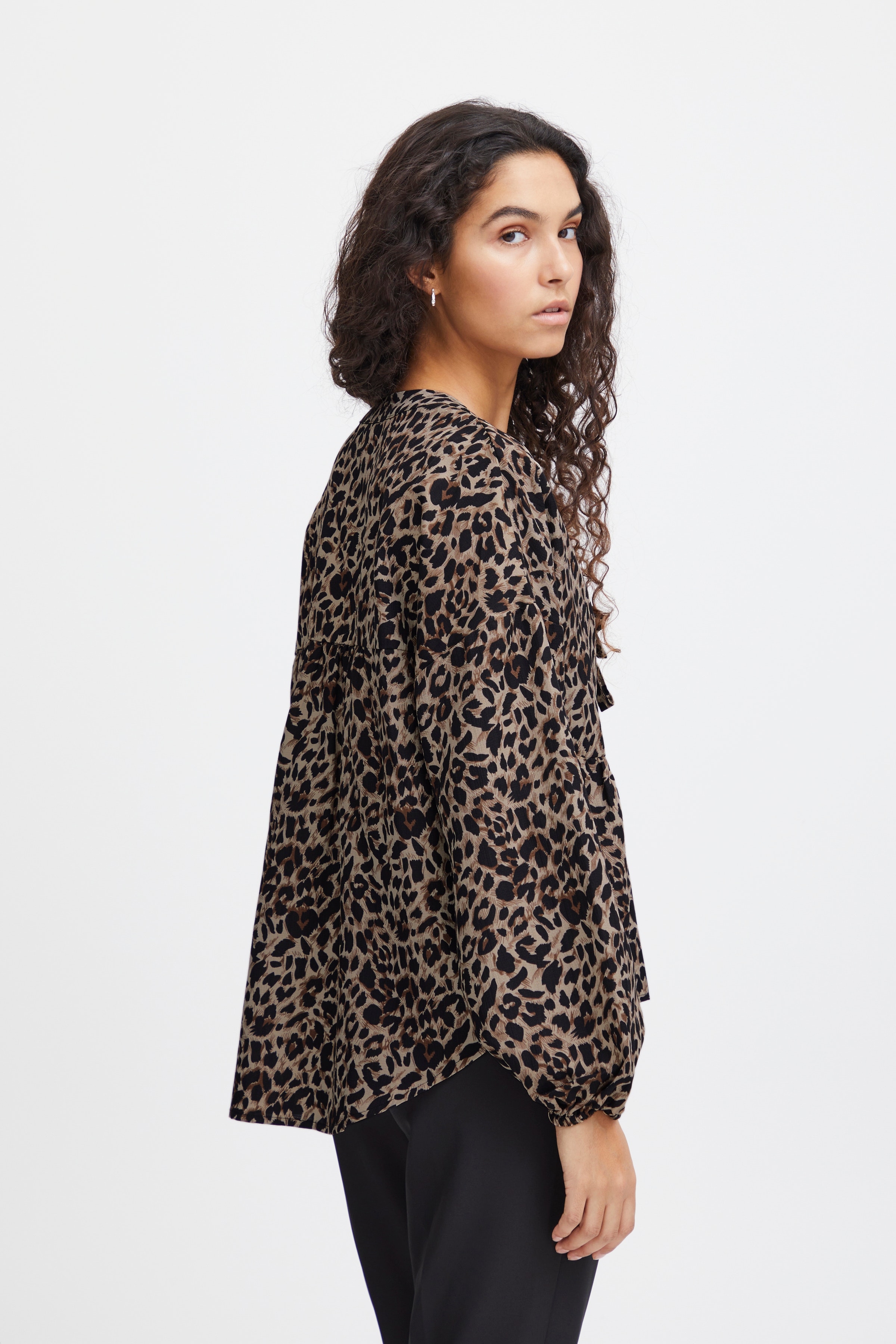 IXLINDA Bluse LOOKBOOK BACK 20121879-202742