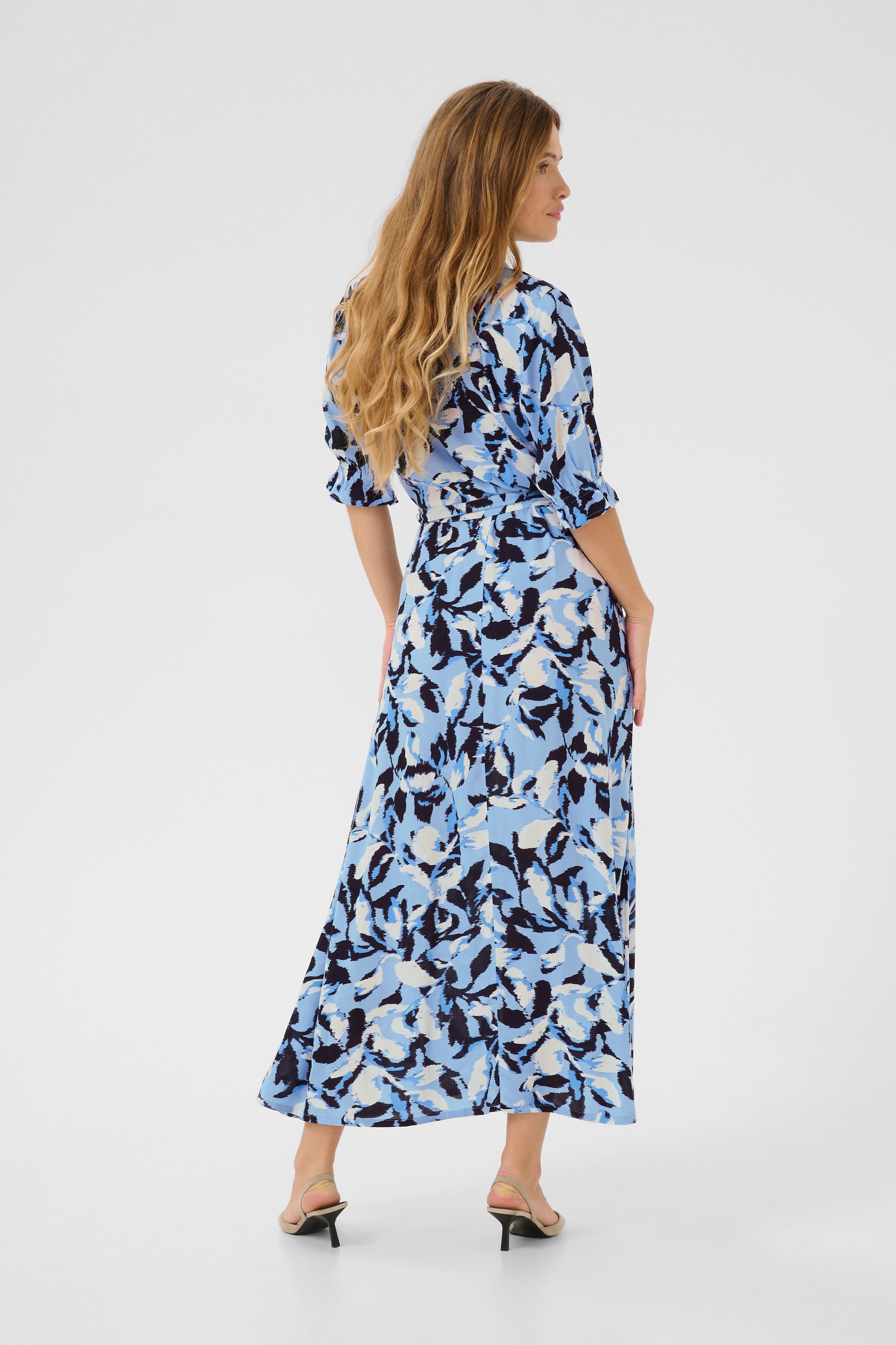 KAmira Kjole LOOKBOOK BACK 10509807-107289