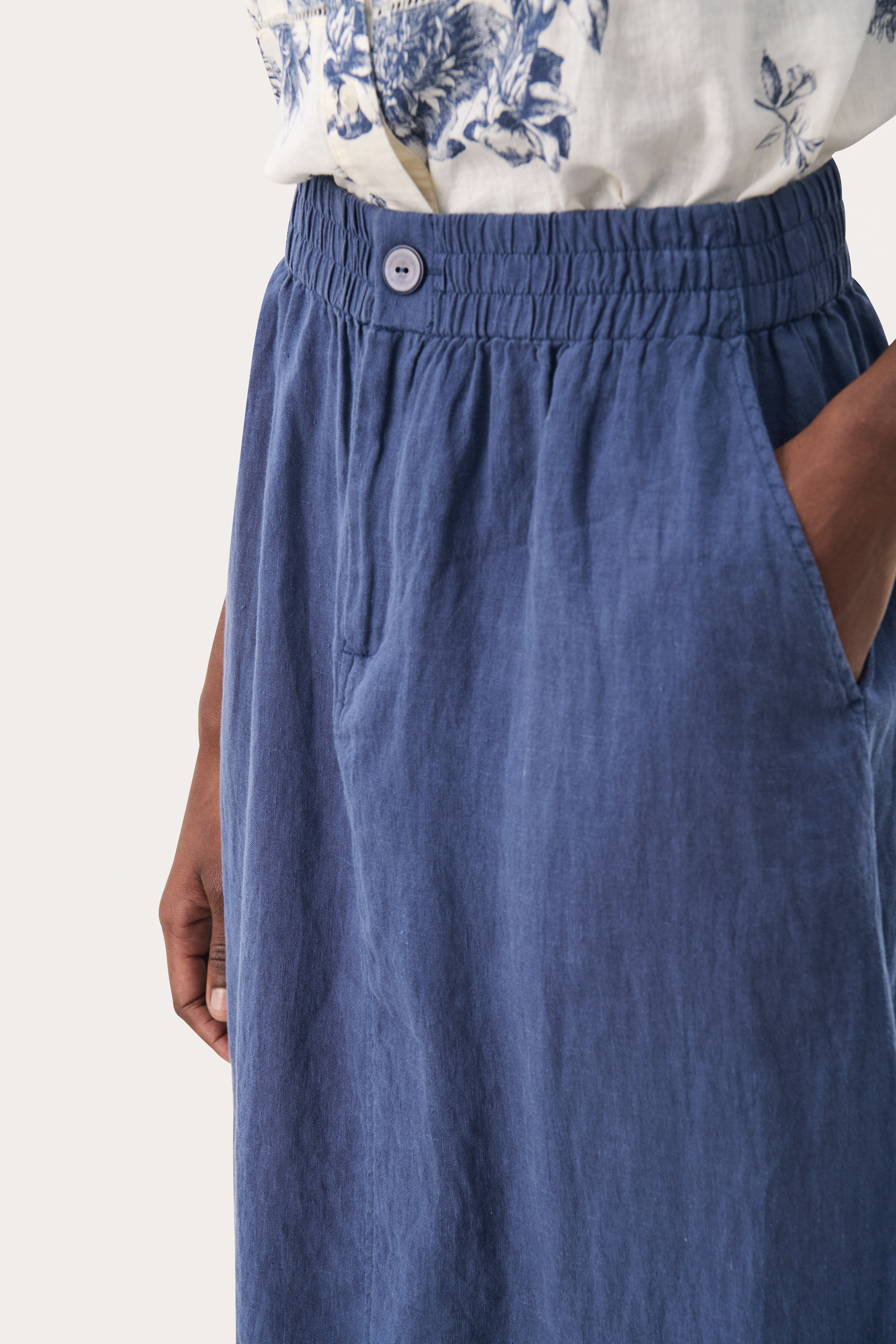 RehanaPW Kjol LOOKBOOK DETAIL 30309611-193934