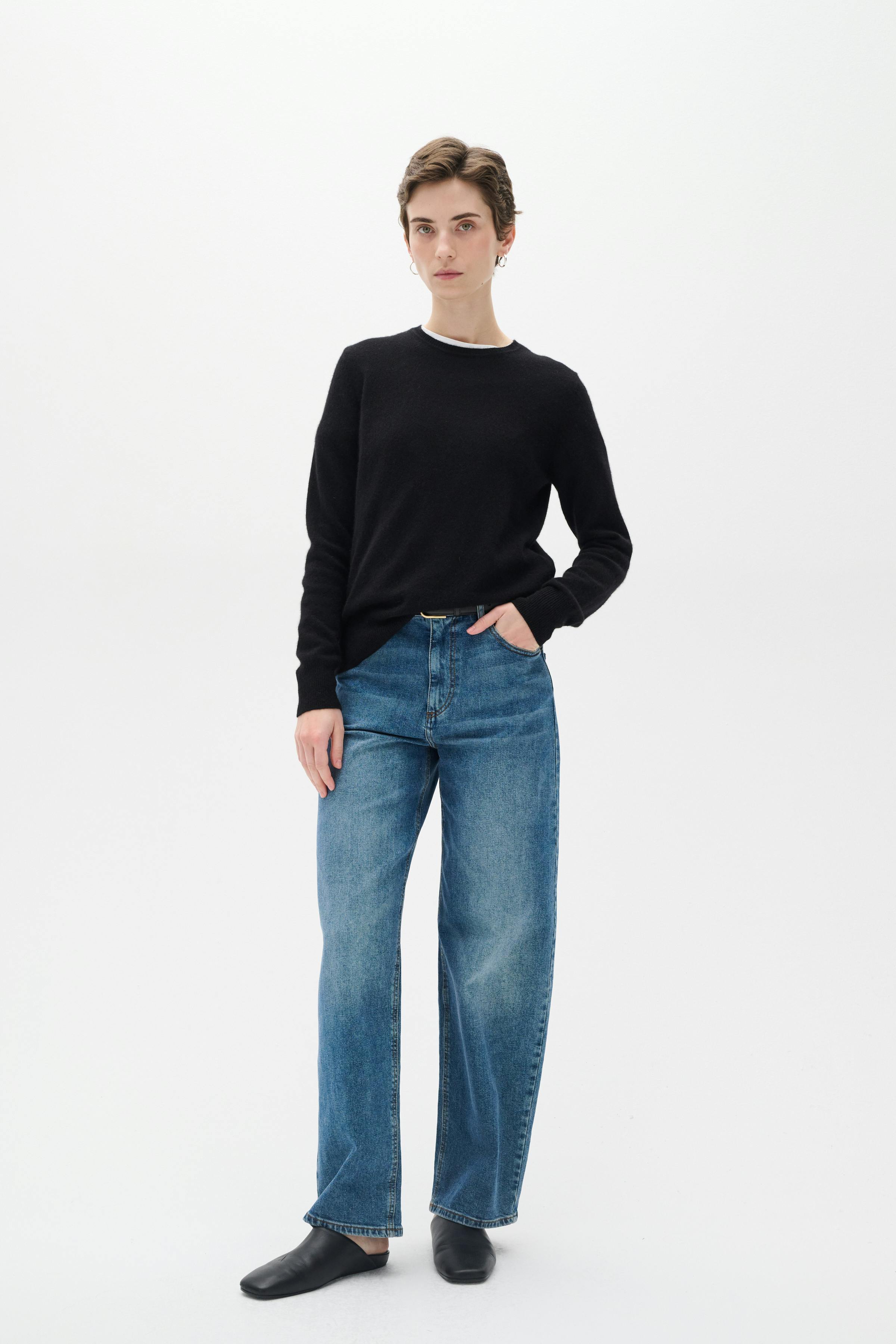 LukkaIW Crew-neck Cashmere Pullover LOOKBOOK FRONT 30107629-10050