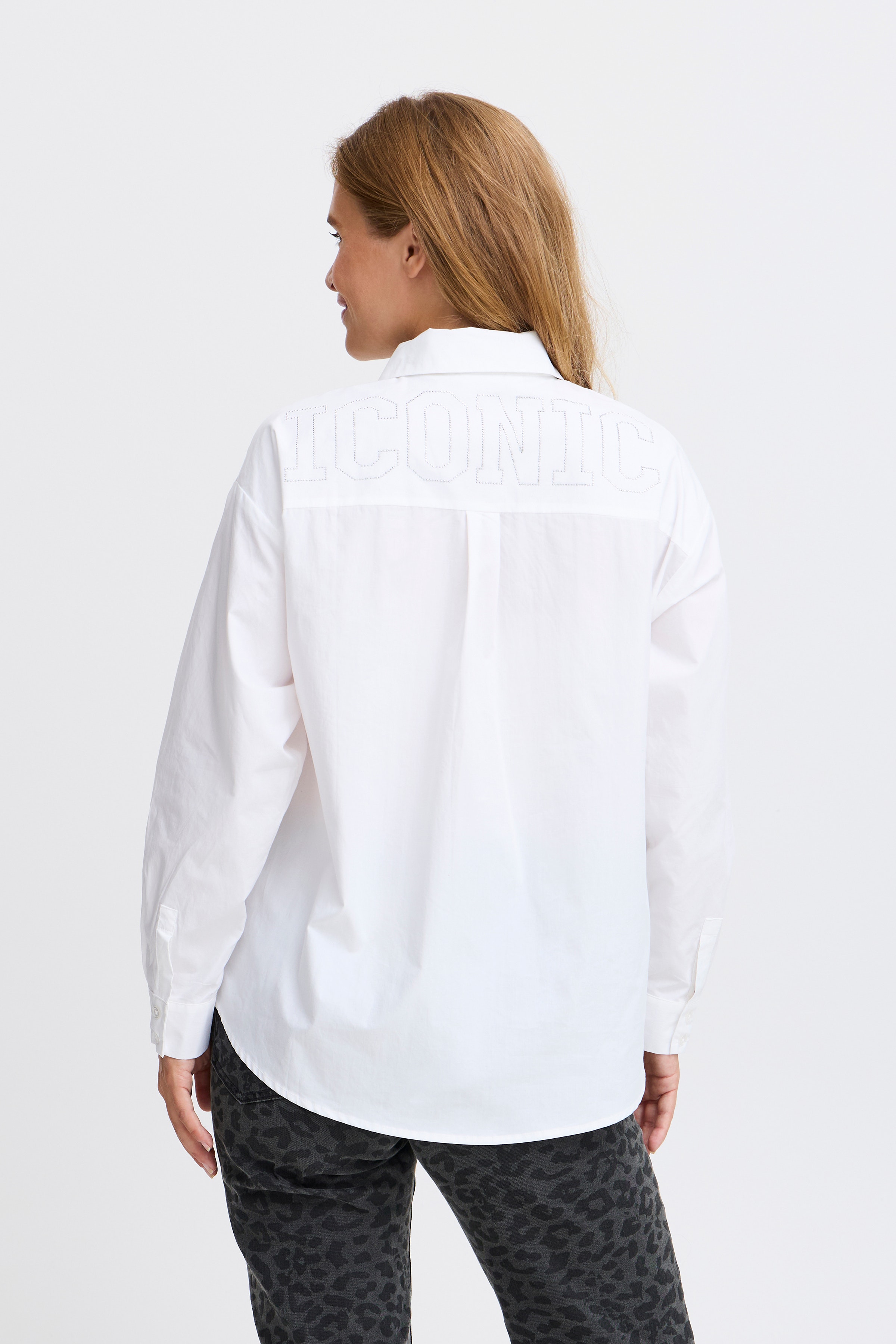 PXJULLE Skjorte LOOKBOOK BACK 50209084-110601