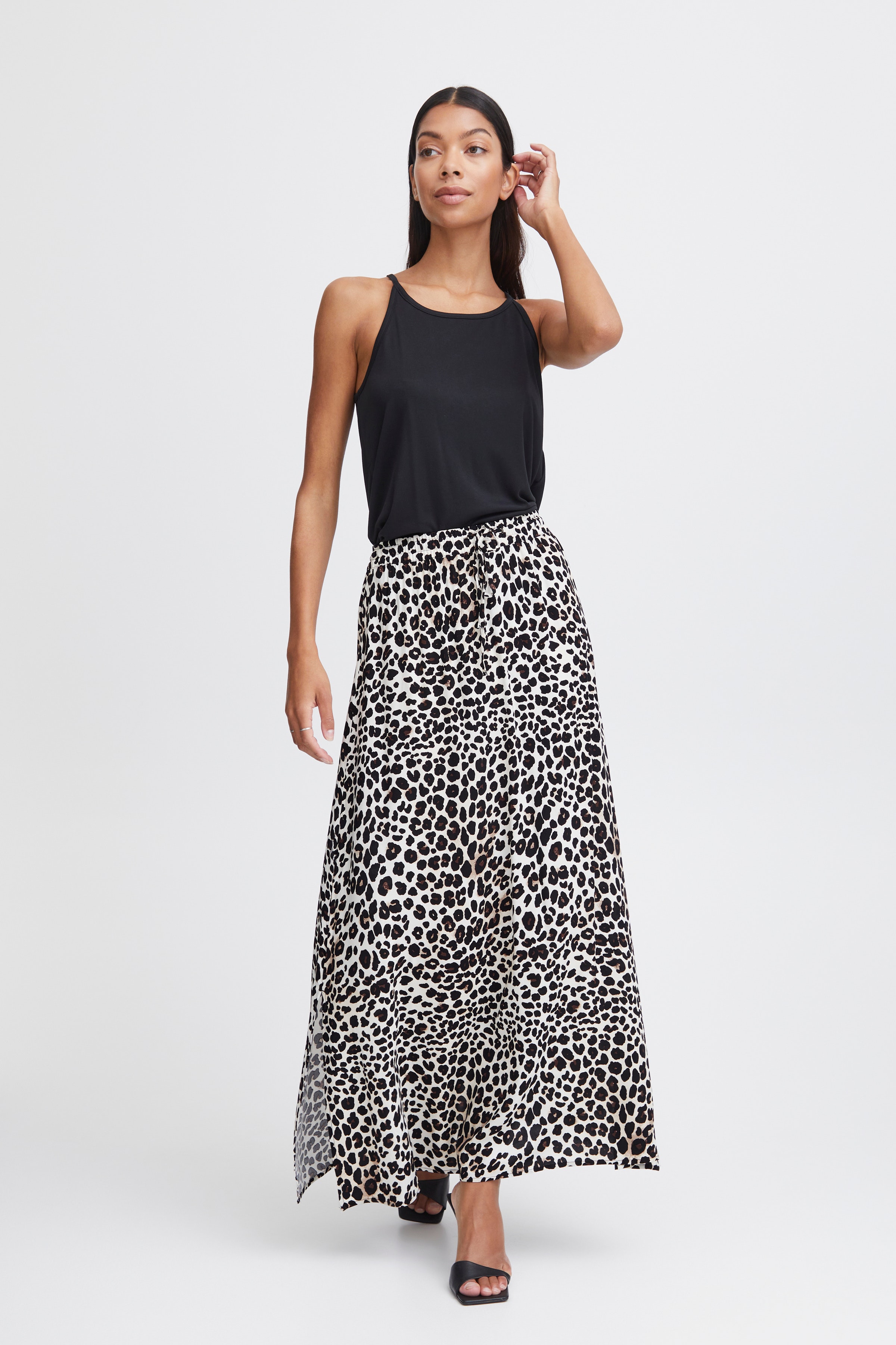 BYMMJOELLA Rock LOOKBOOK FRONT 20814543-202956