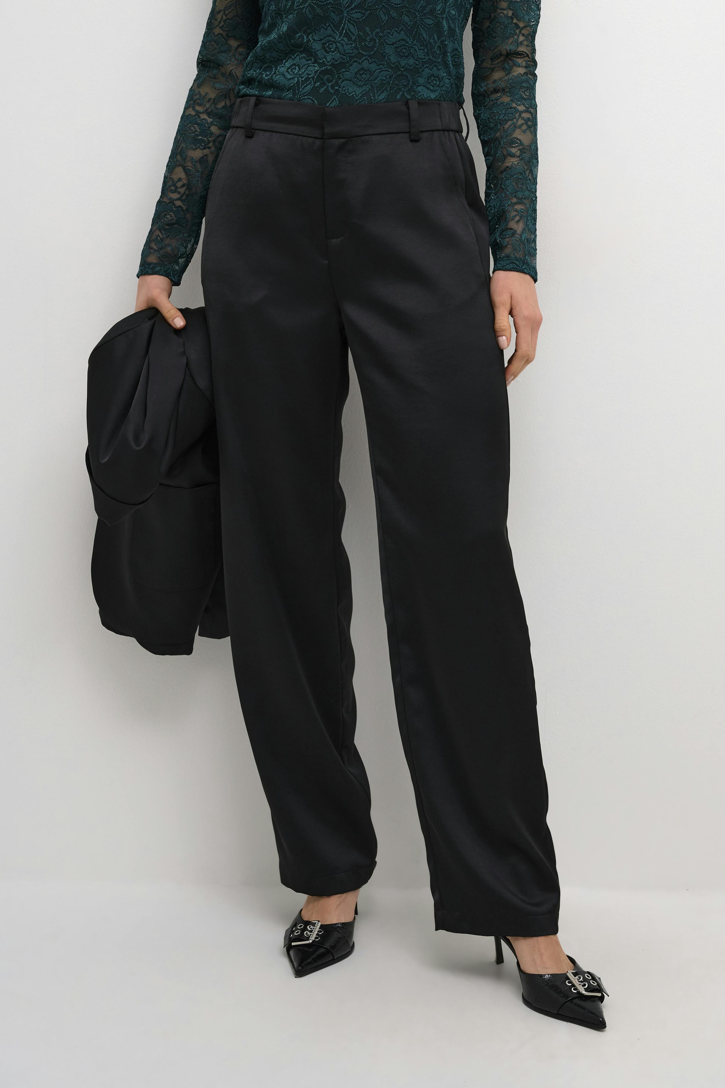 CRCocamia Trousers LOOKBOOK FRONT 10612012-100120