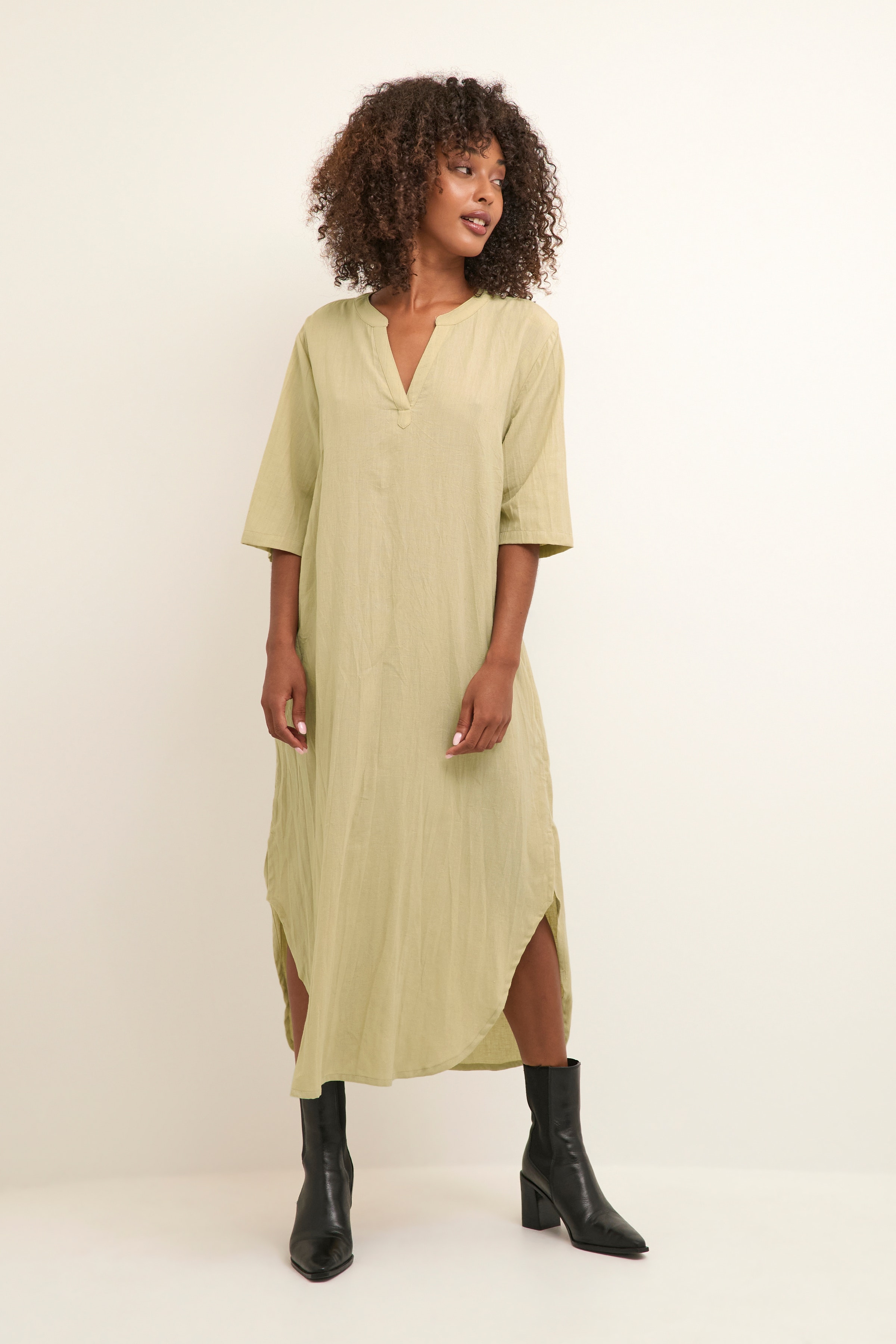 KAmajse Kjole LOOKBOOK FRONT 10507391-151305