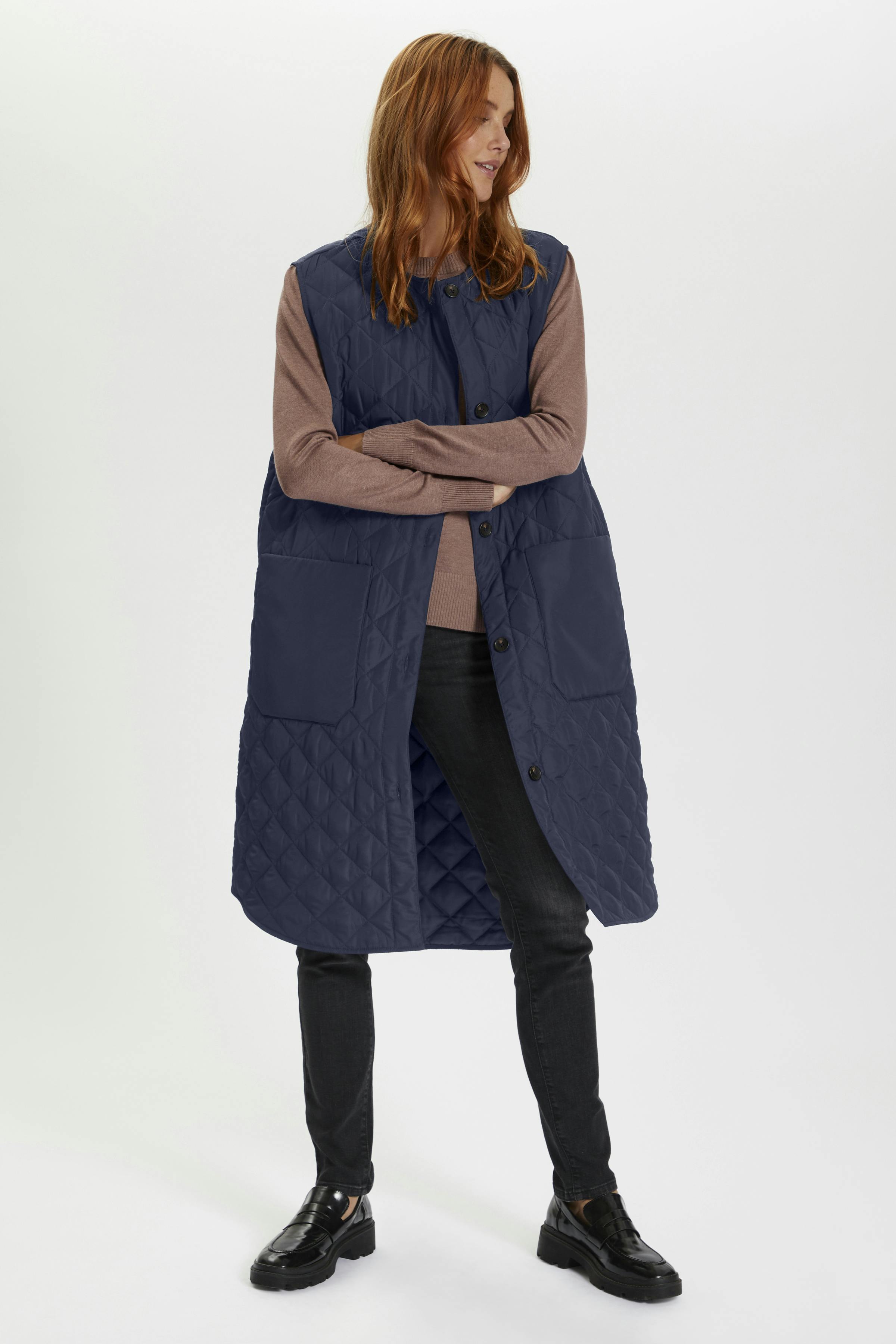 DiaraSZ Warm vest LOOKBOOK FRONT 30511463-193713