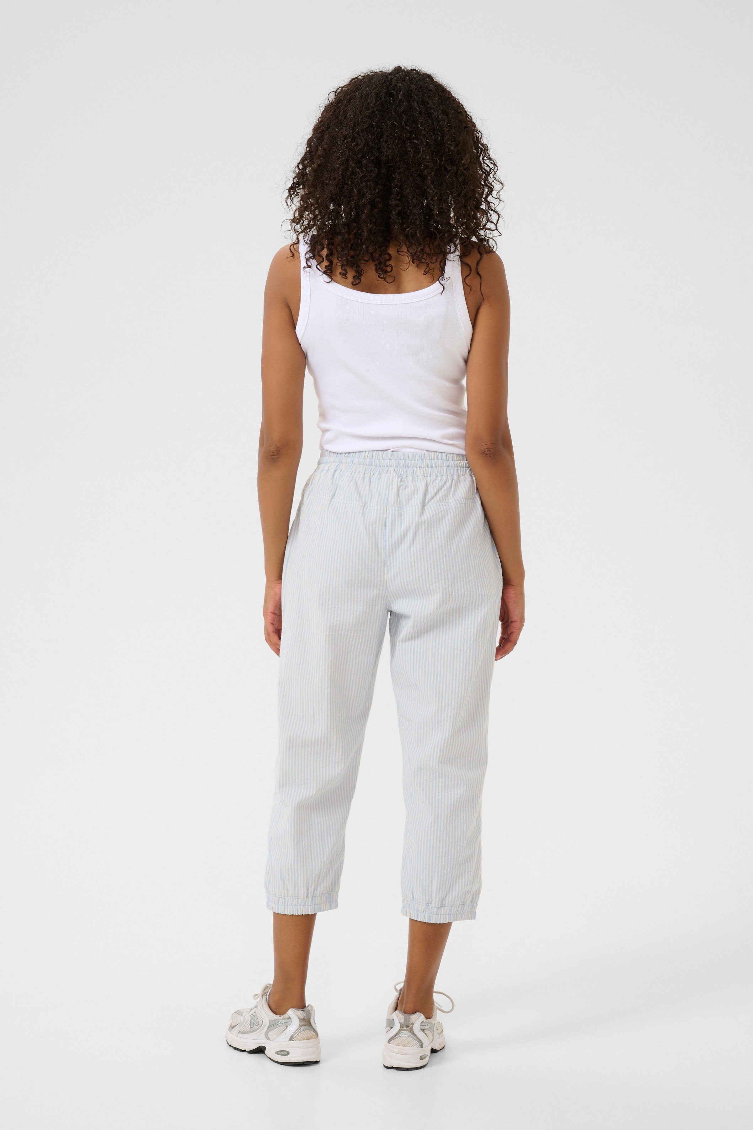 KAnaya Bukser LOOKBOOK BACK 10509010-107728