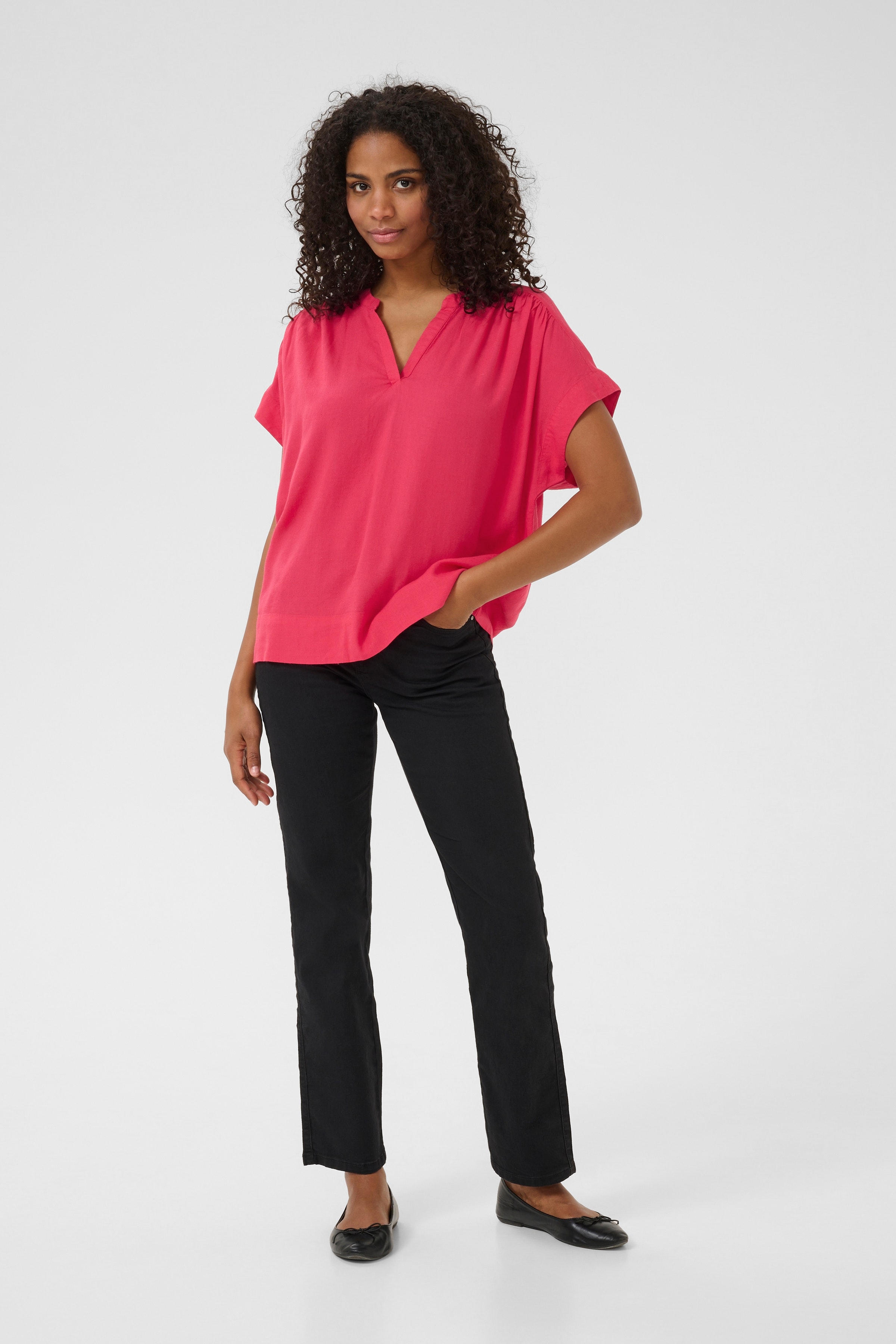 KAmilia Lin Top LOOKBOOK FRONT 10509670-181754