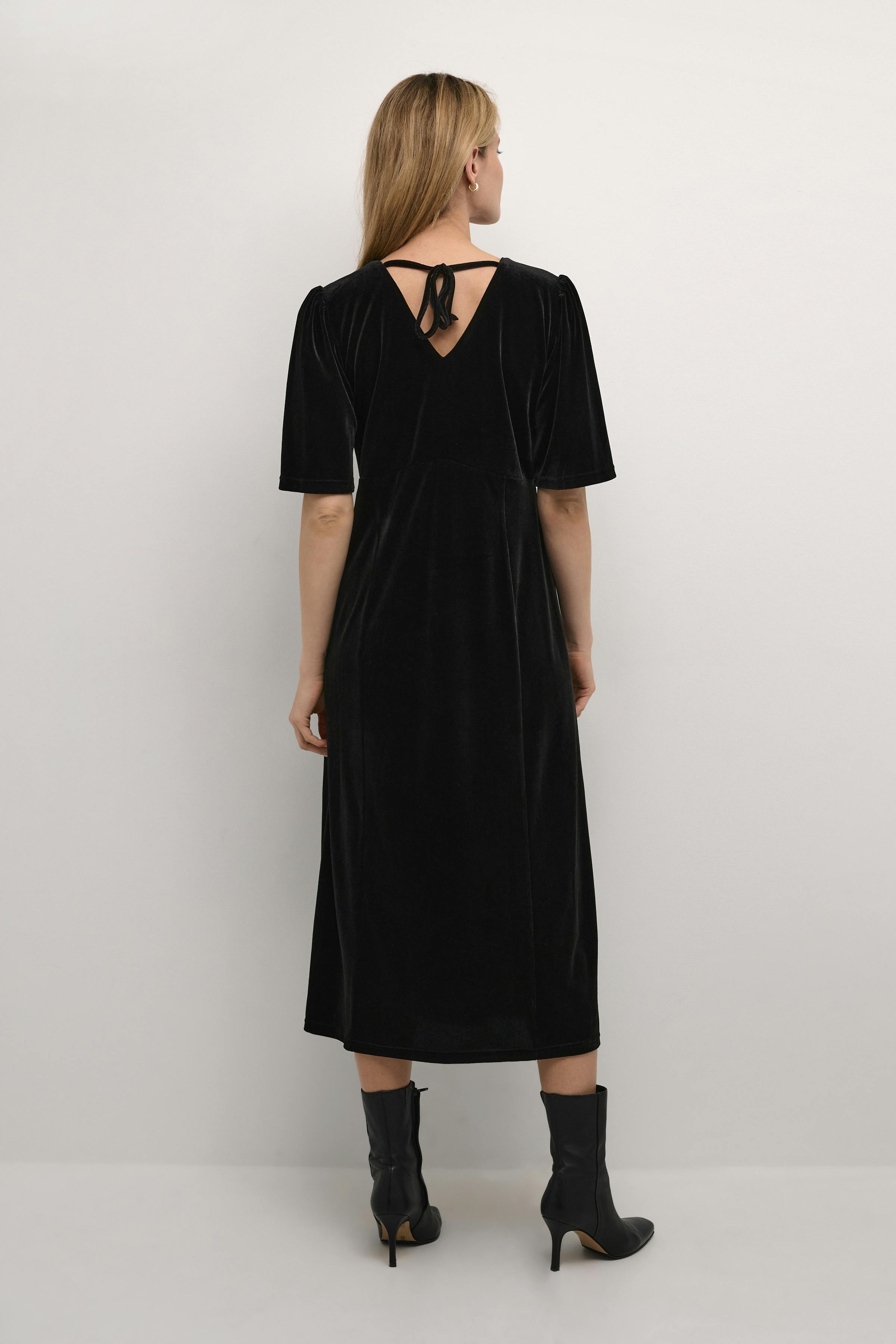 CRPativa Robe LOOKBOOK BACK 10611979-100120