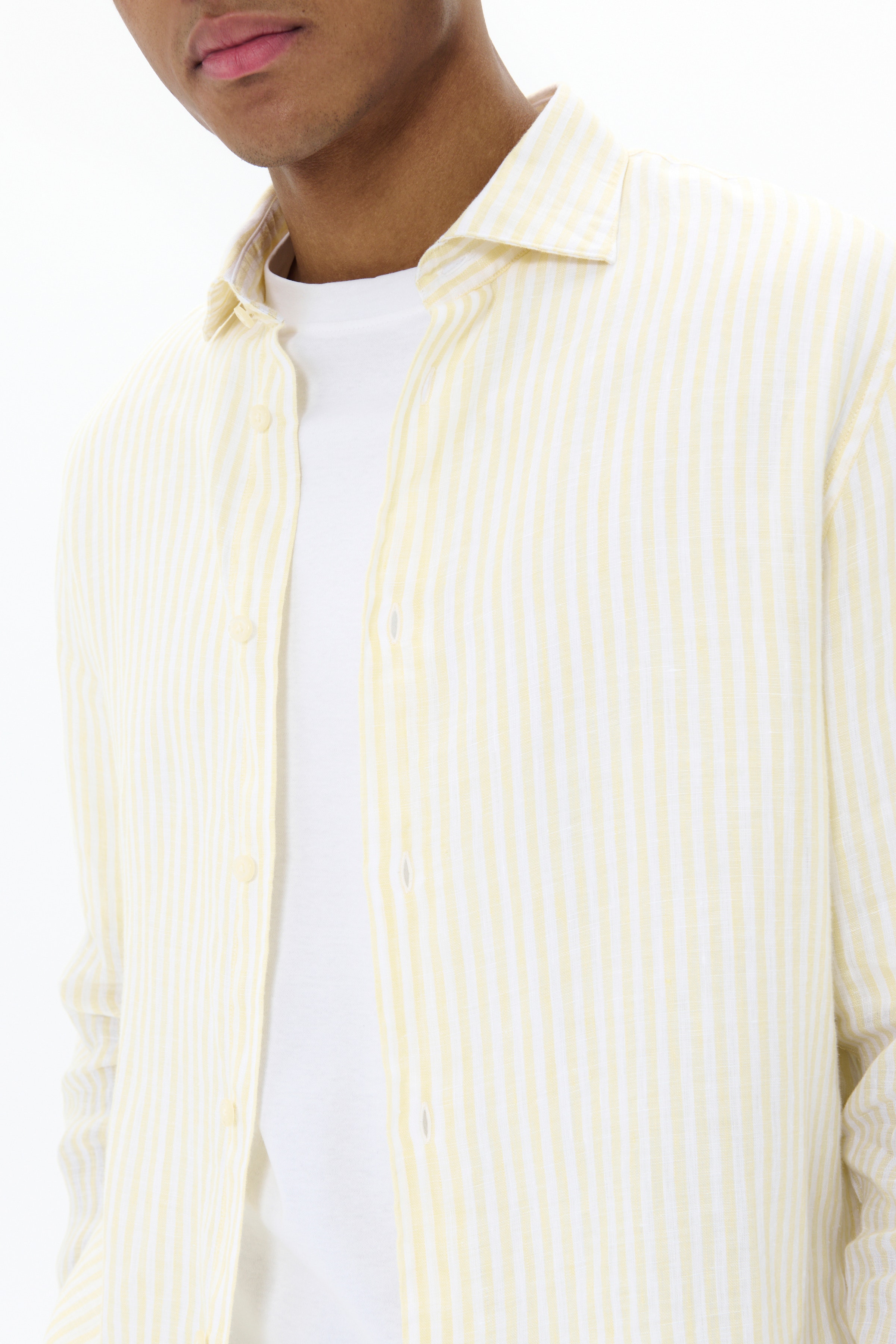 MAmarc Linen Shirt LOOKBOOK DETAIL 30207239-120826