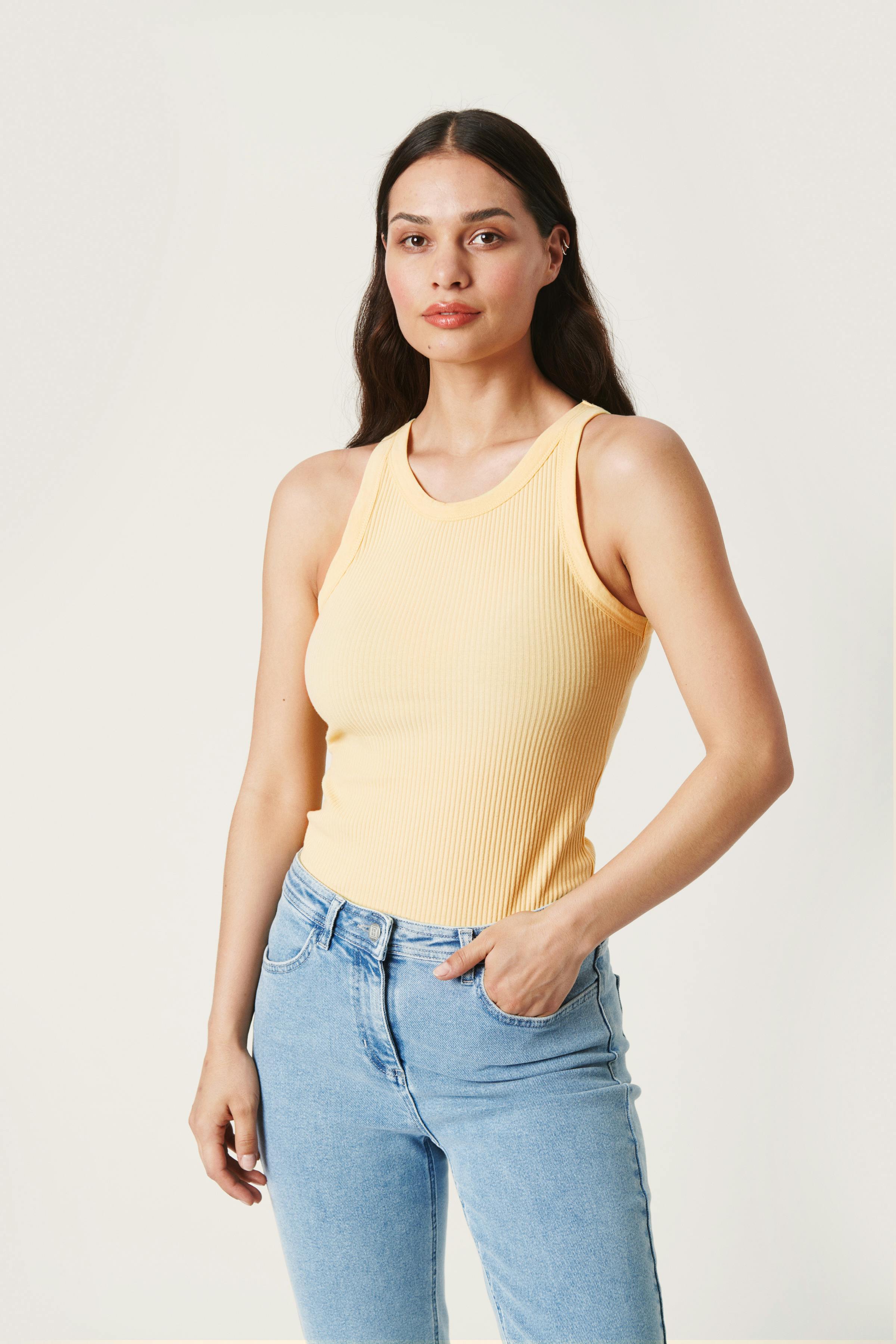 SLSimone Top LOOKBOOK FRONT 30406067-120824