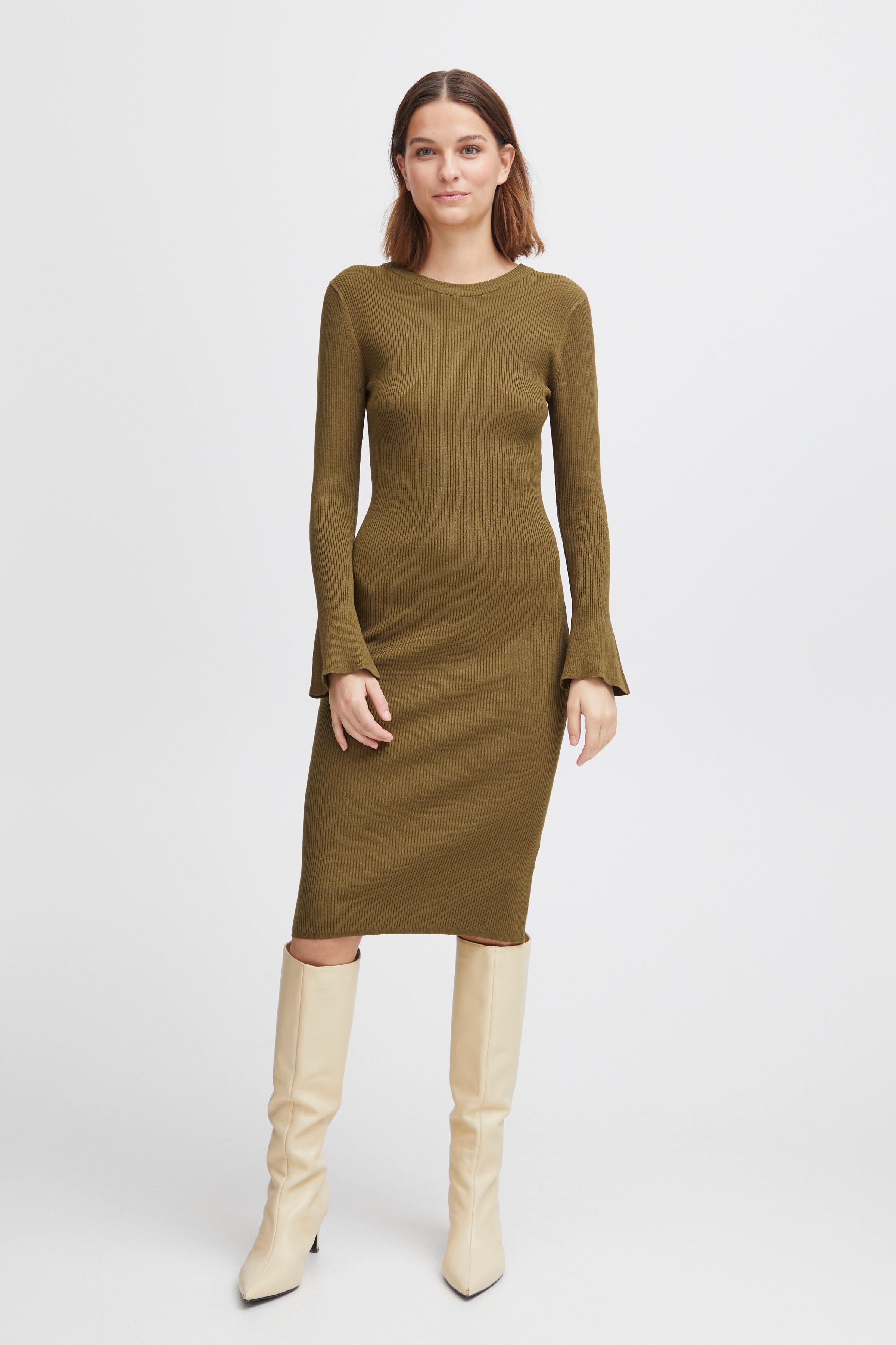 BYMMORLA Dress LOOKBOOK FRONT 20815308-190622