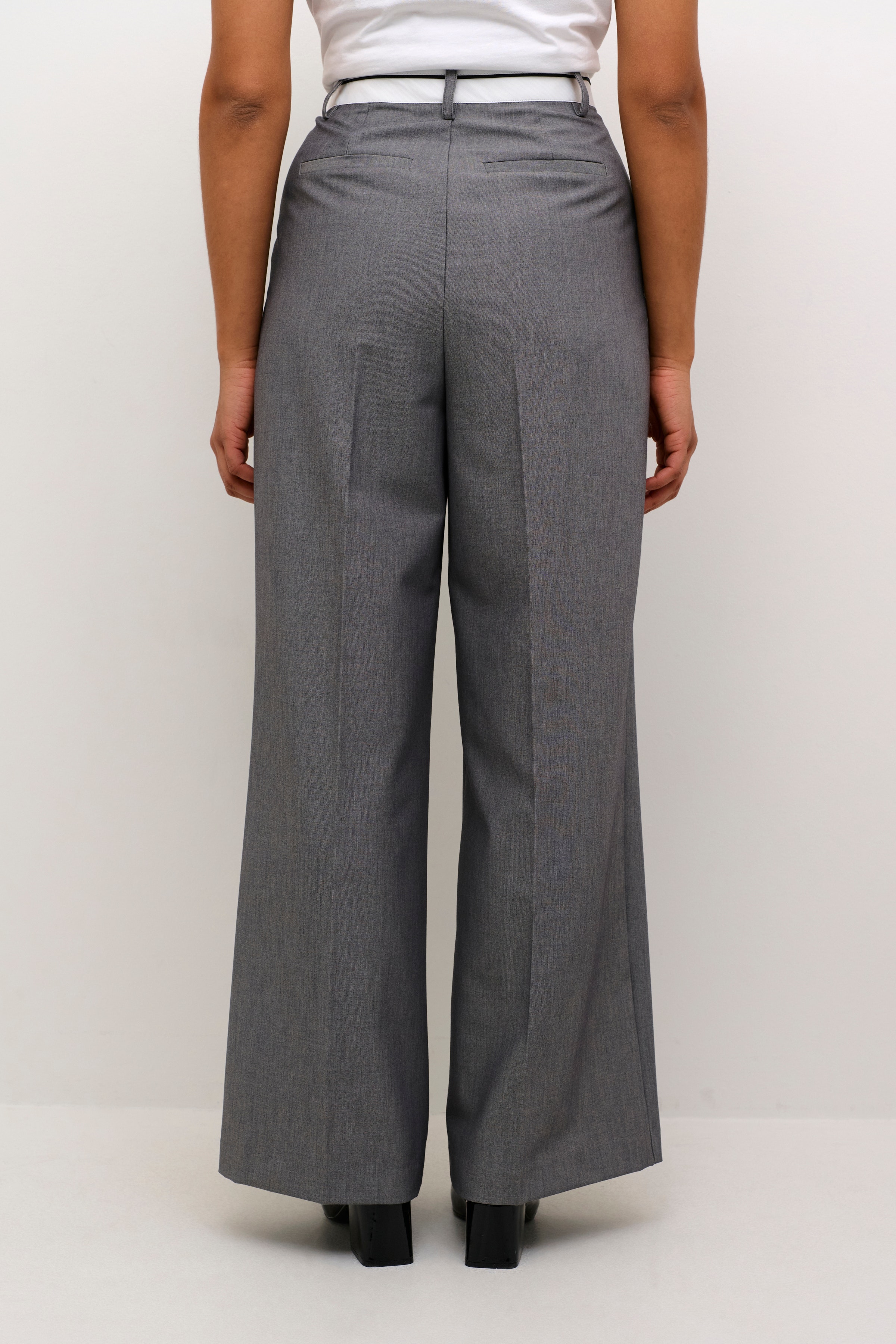KArey Bukser LOOKBOOK BACK 10509191-100123
