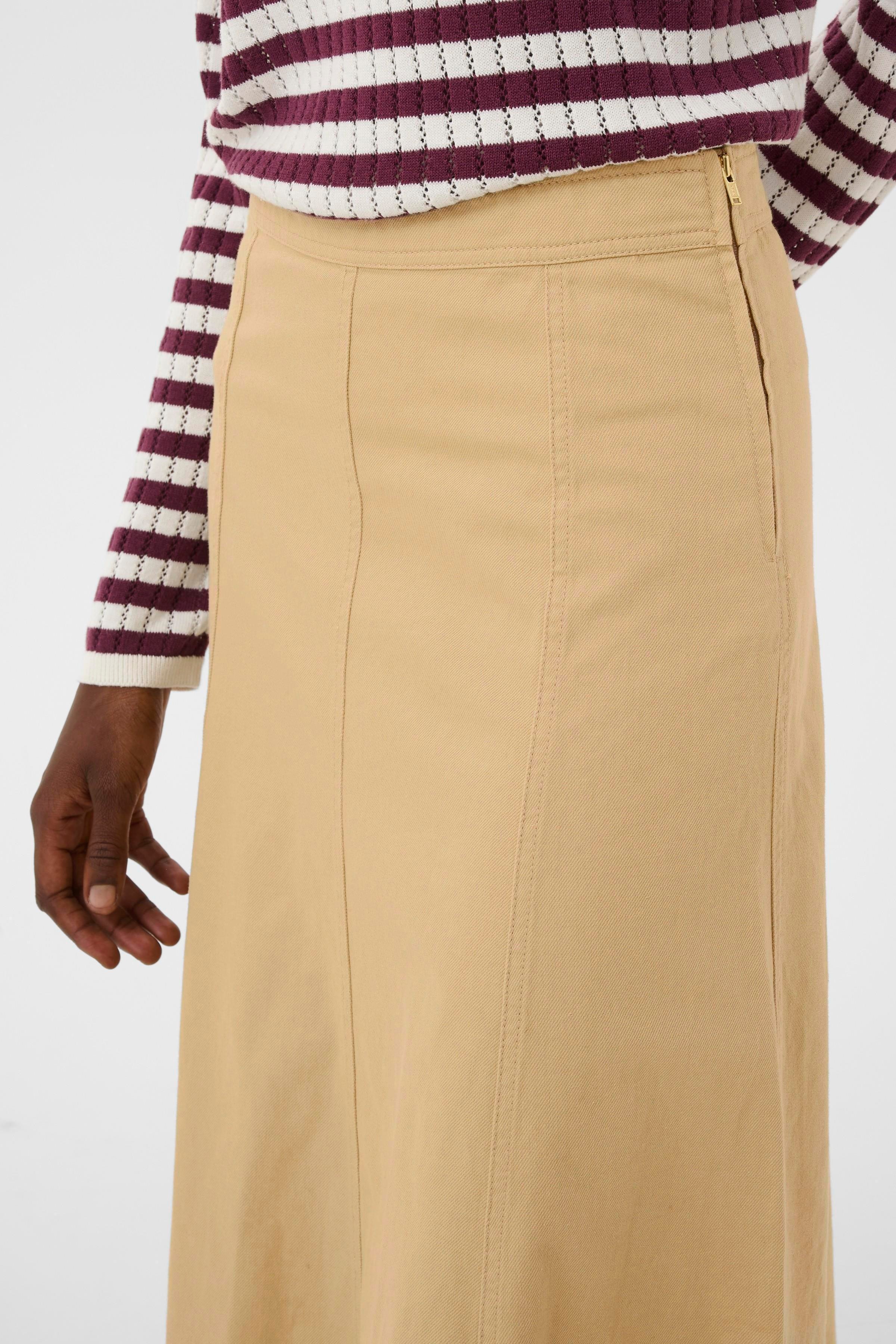 PetrinaPW Skirt LOOKBOOK DETAIL 30310275-151114