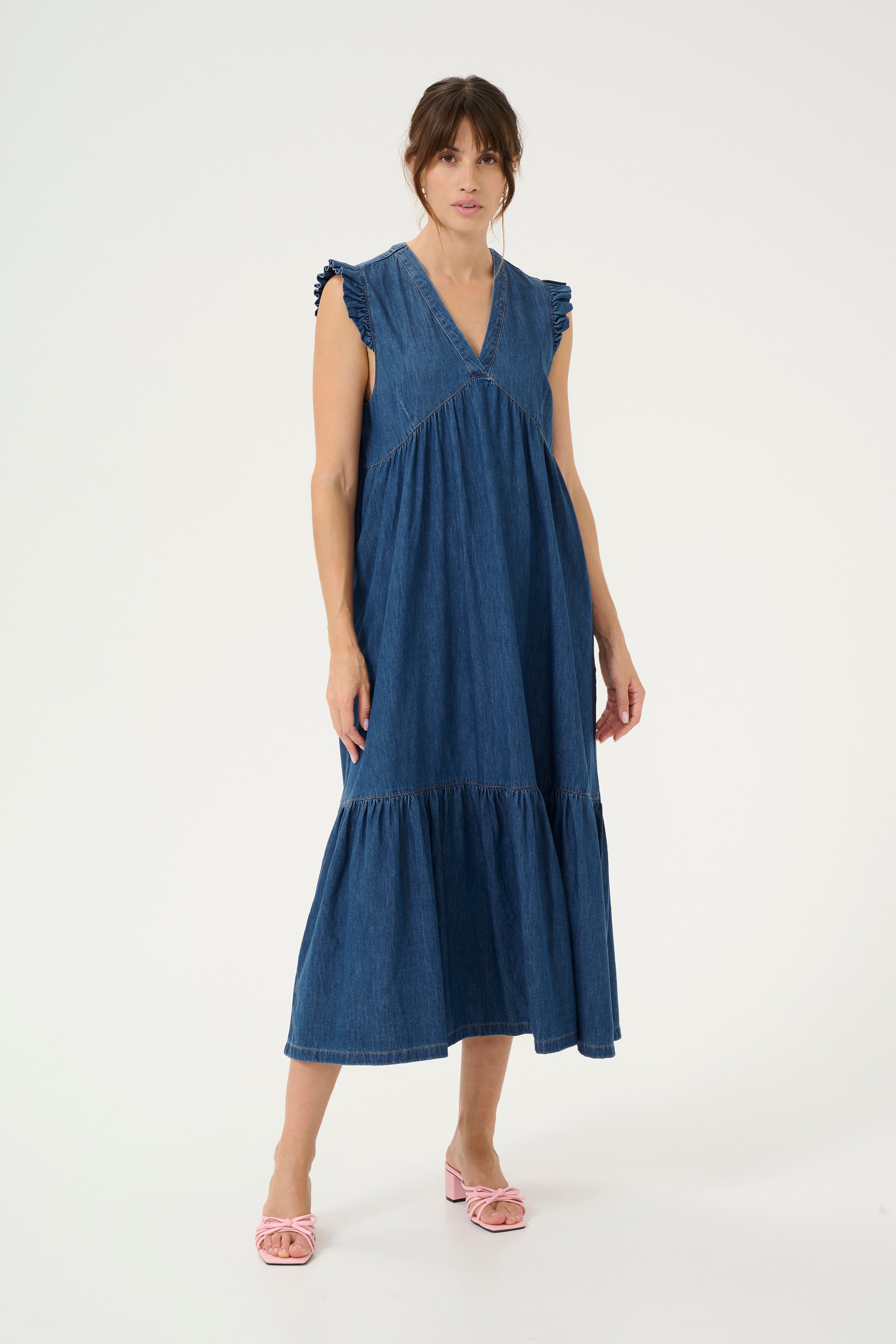 CUberteline Kleid LOOKBOOK FRONT 50111829-500029