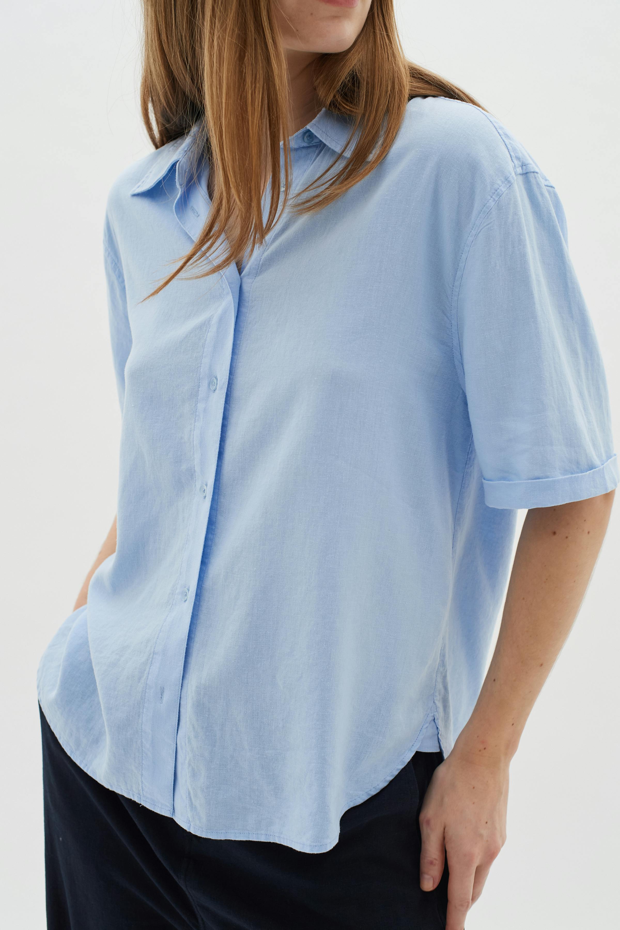 EllieIW Short sleeved Linnen Shirt LOOKBOOK DETAIL 30109309-154031