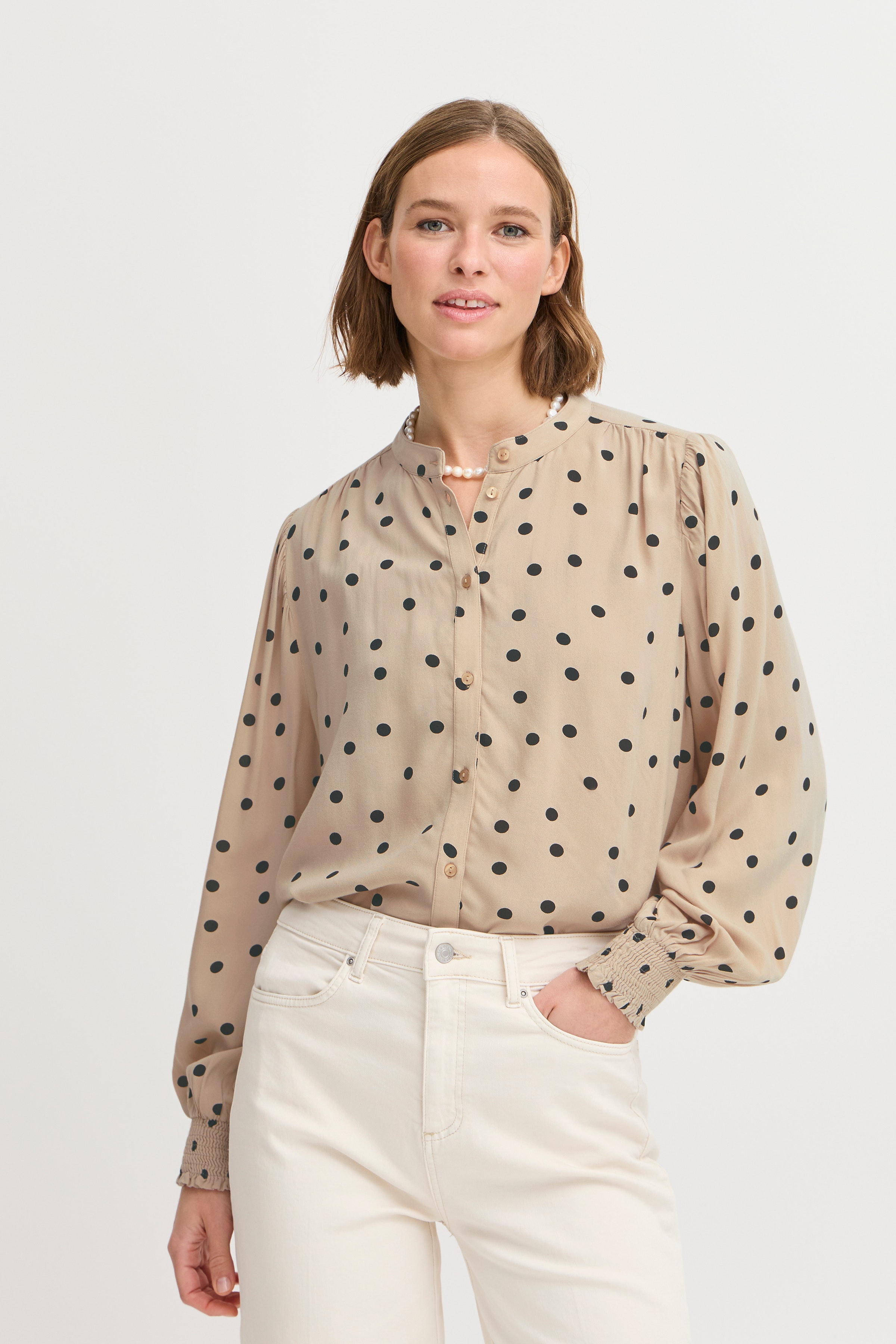 BYJOSA Blouse LOOKBOOK FRONT 20816238-204100