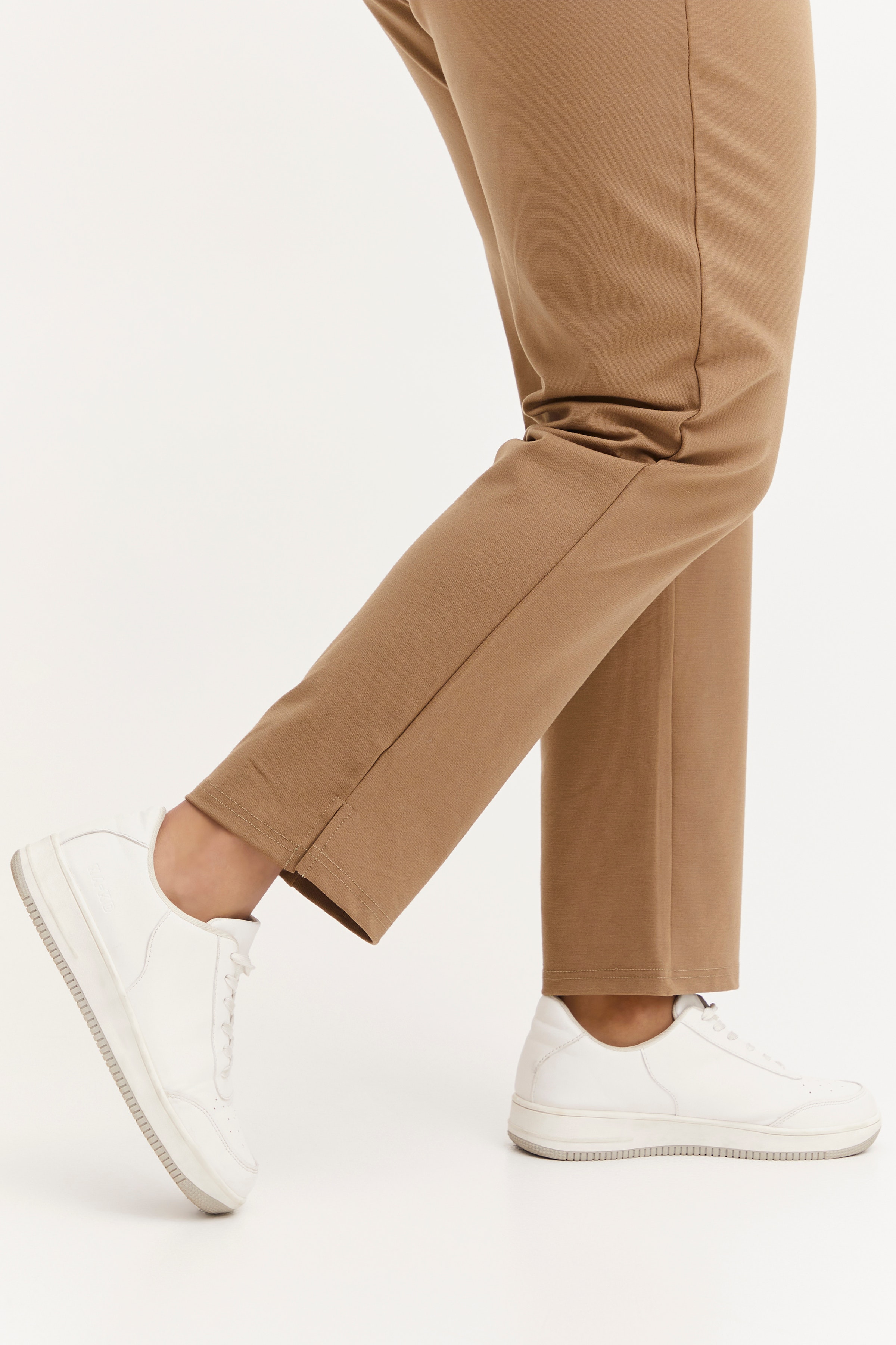 FPSTRETCH Trousers LOOKBOOK DETAIL 20611057-181014