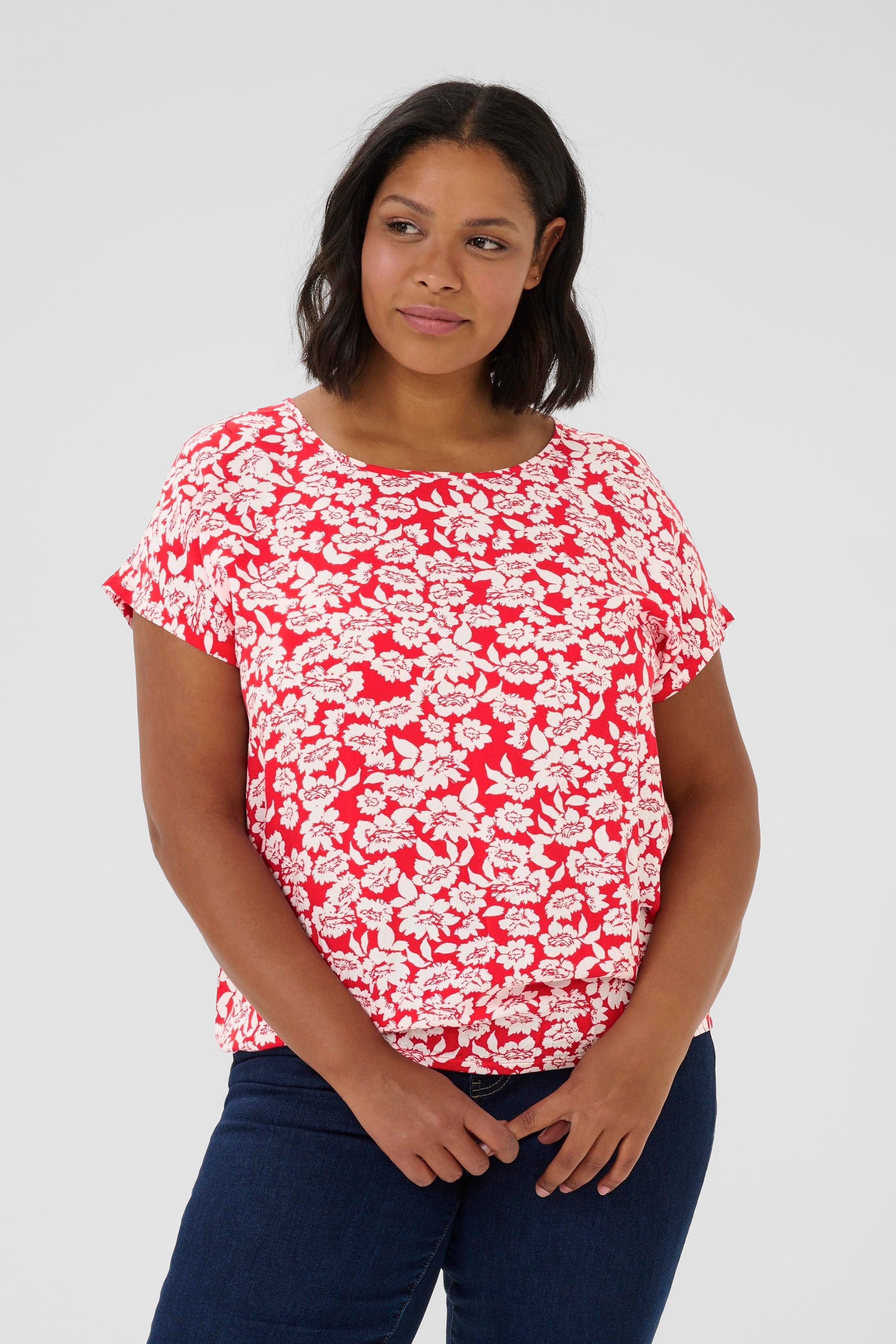 KCbella Blouse LOOKBOOK FRONT 10582488-108555