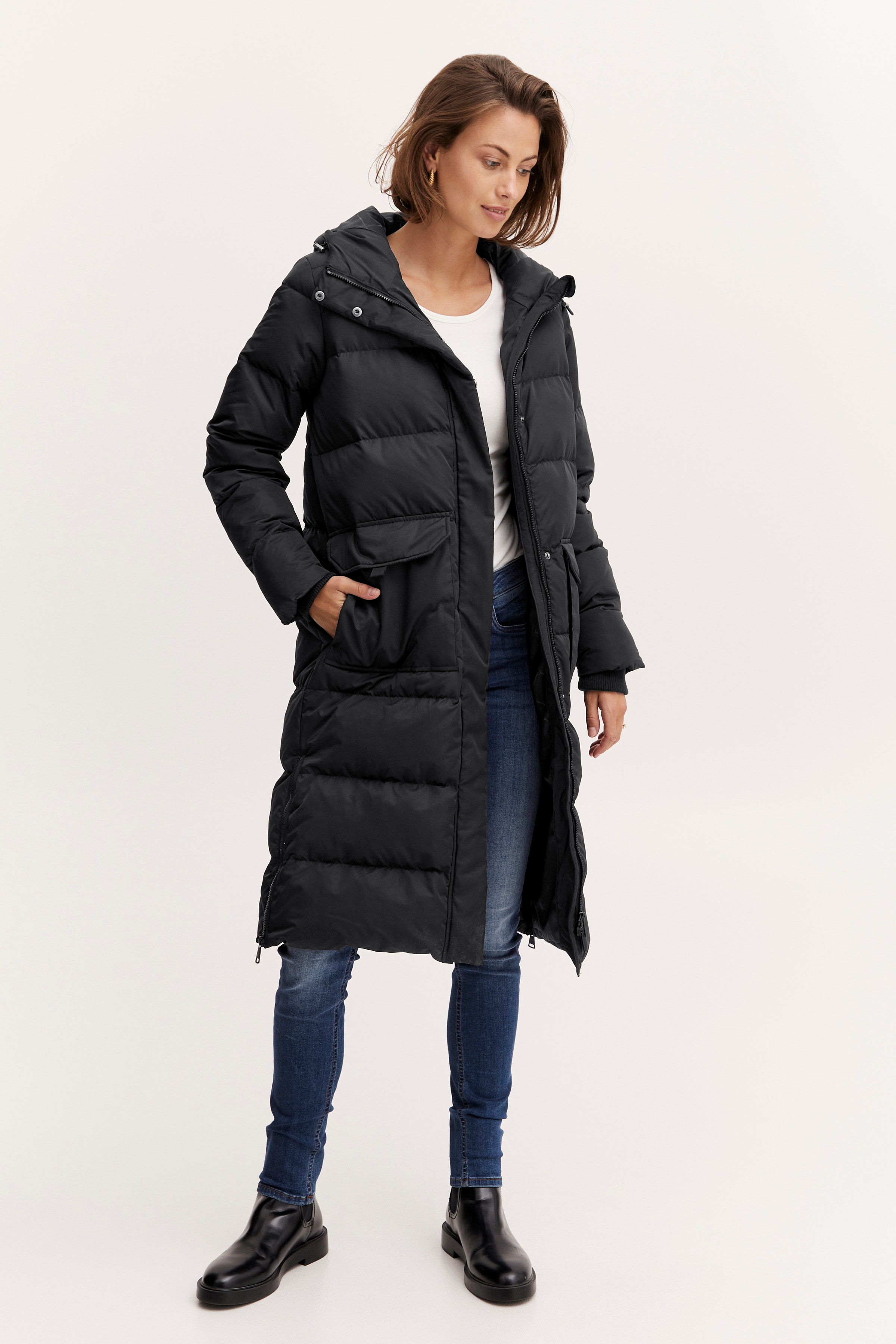 FRBELLA Yttertøy LOOKBOOK FRONT 20610818-200113