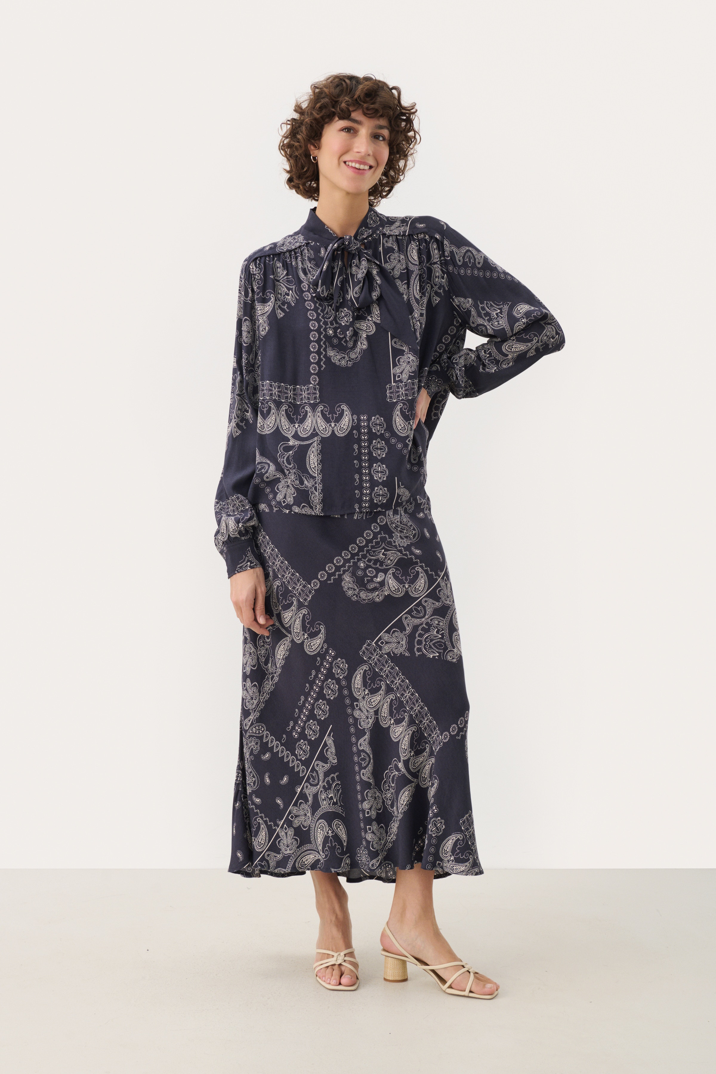 LaurinaPW Nederdel LOOKBOOK BACK 30309556-303667