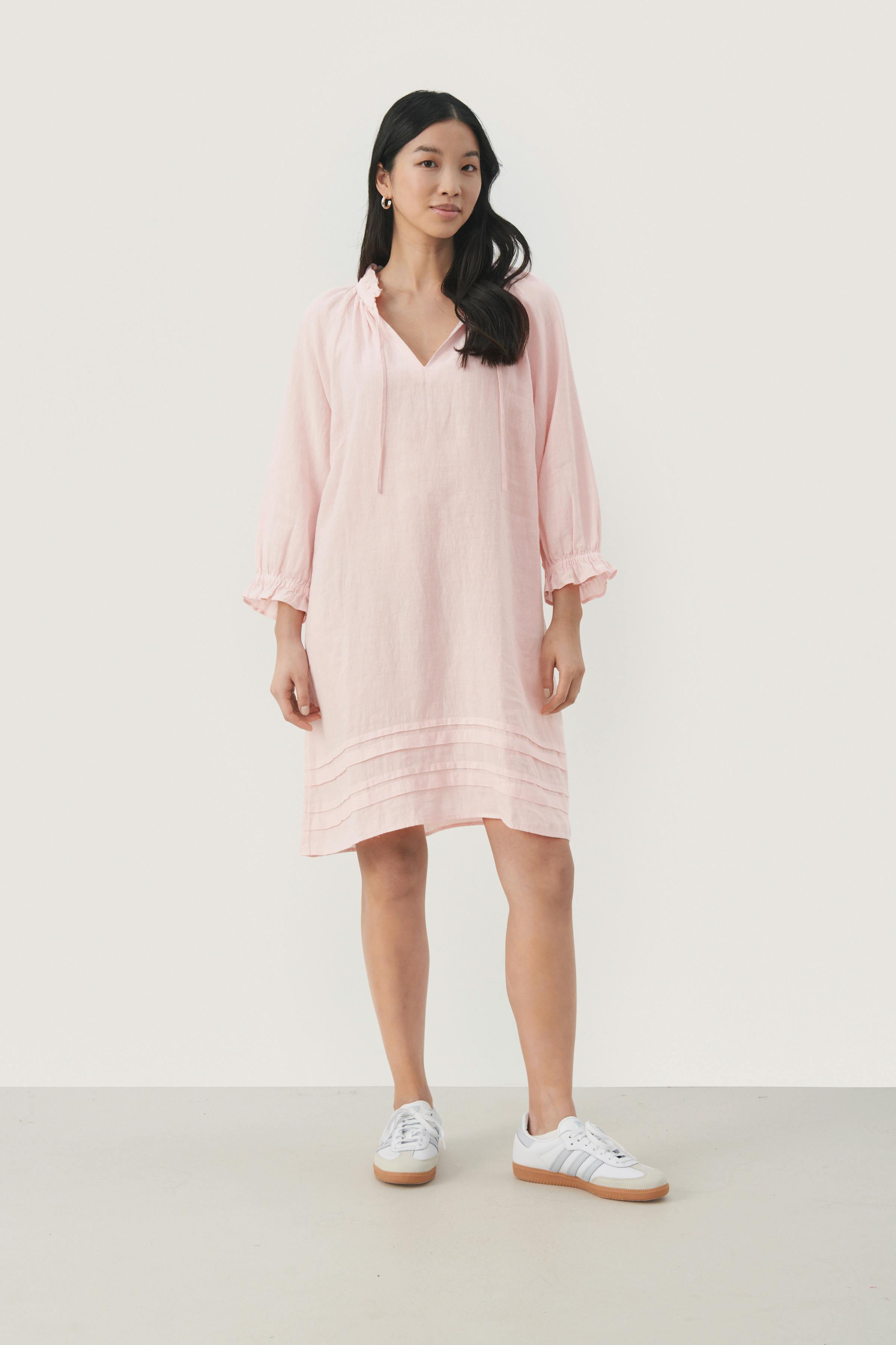 AranPW Short linen dress LOOKBOOK FRONT 30308746-132004