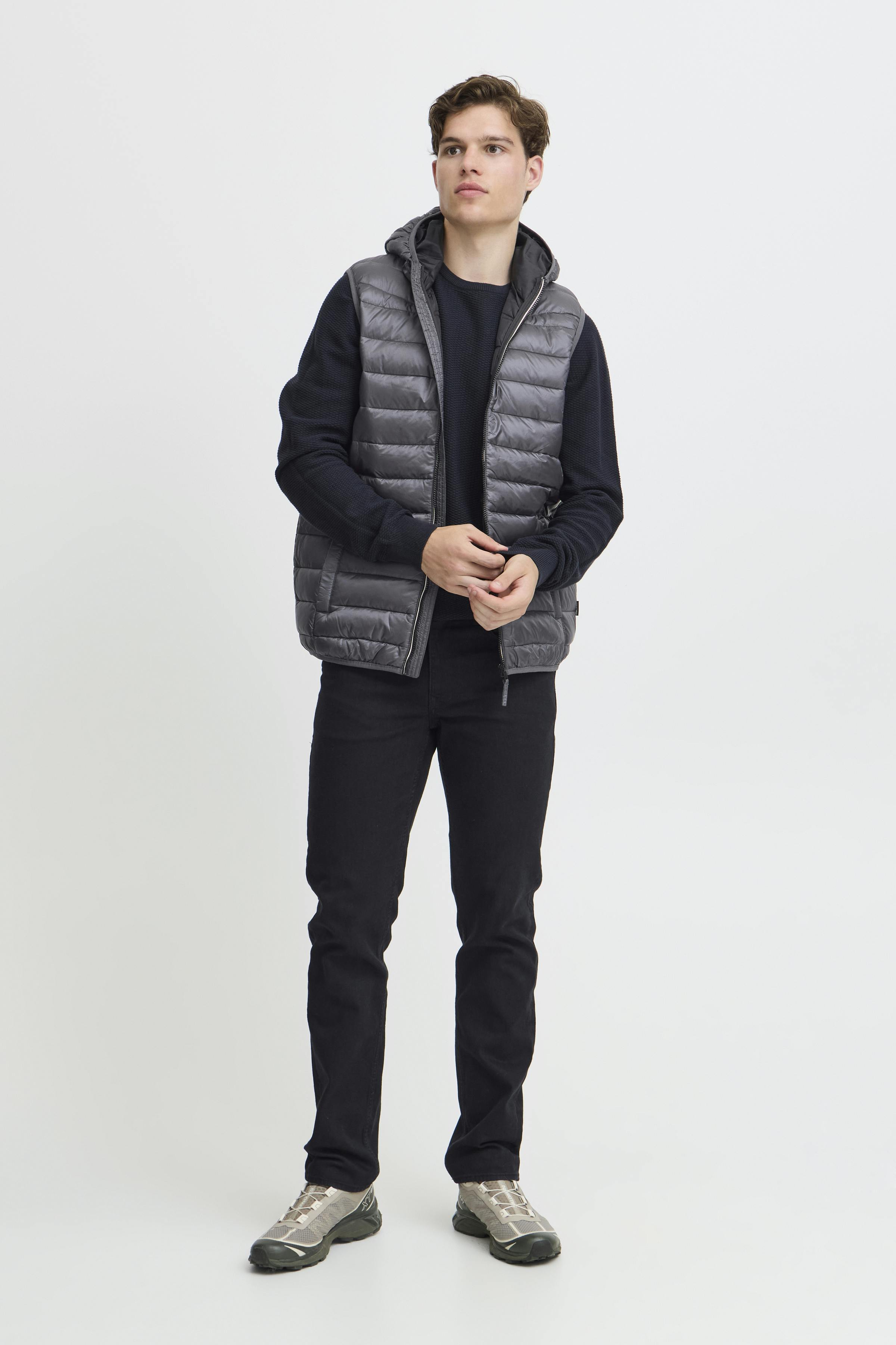 Vest LOOKBOOK FRONT 20717528-193910