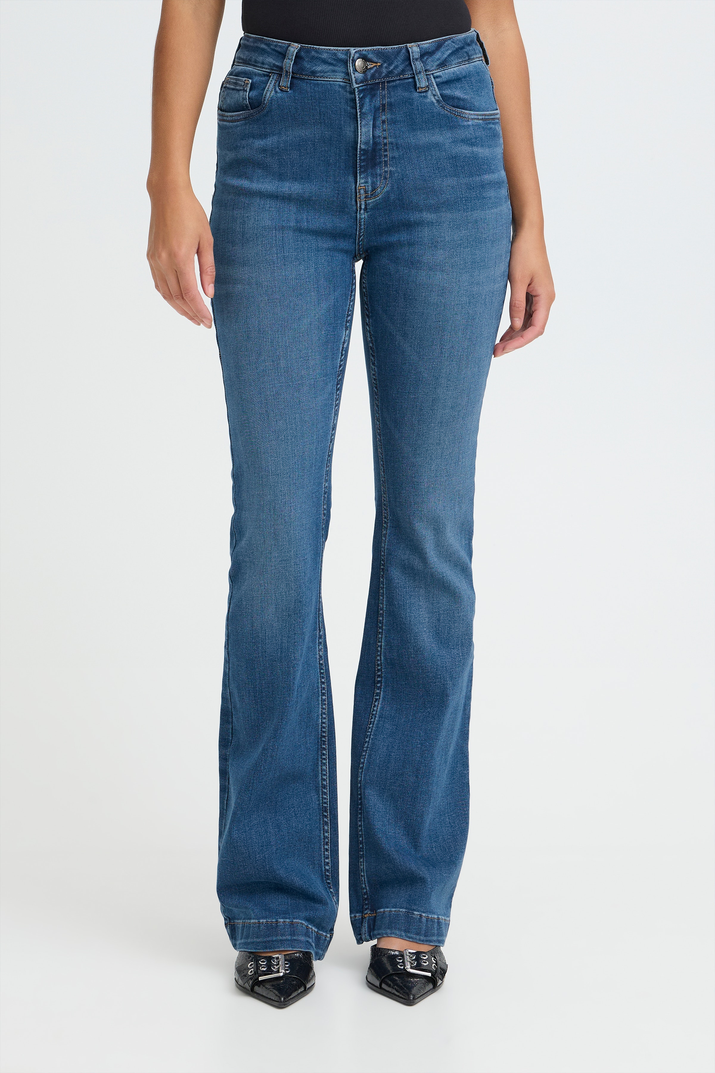 PZBECCA Jeans LOOKBOOK FRONT 50207285-200005