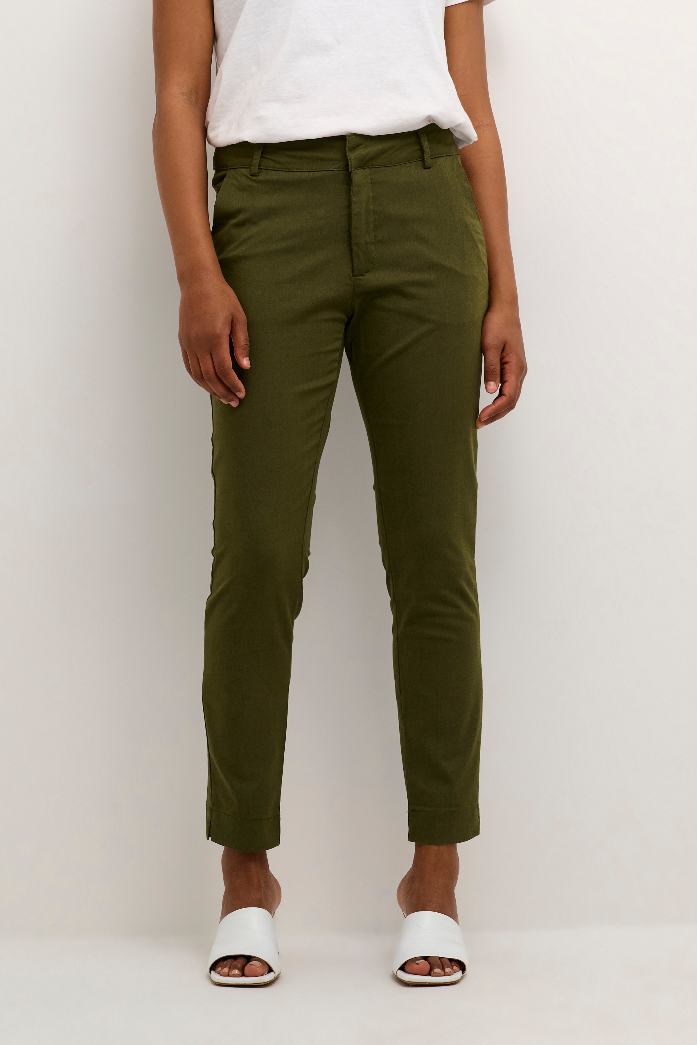 KAlea Trousers LOOKBOOK FRONT 10505191-190511