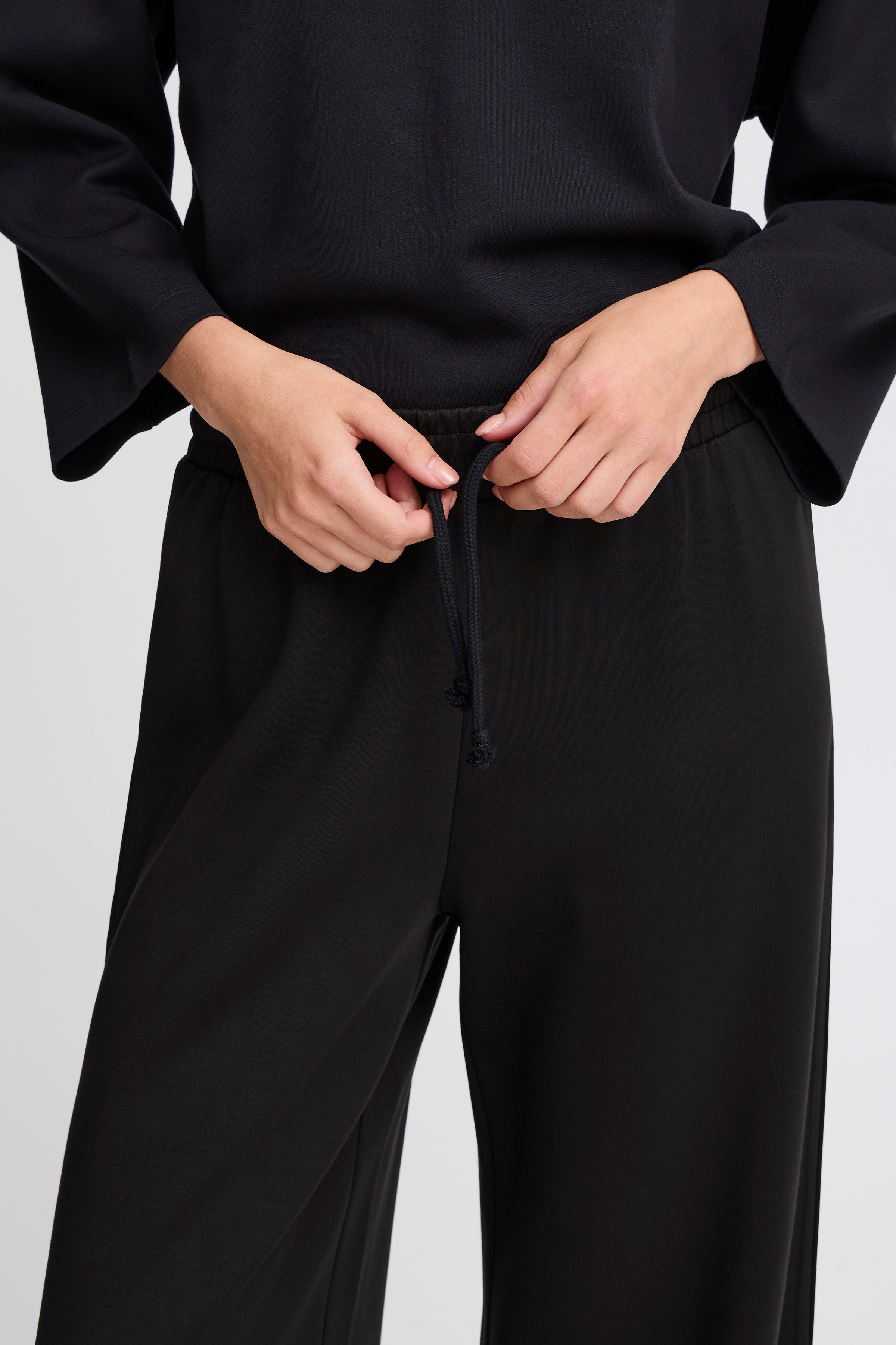 BYPUSTI Bukser LOOKBOOK DETAIL 20815708-200451