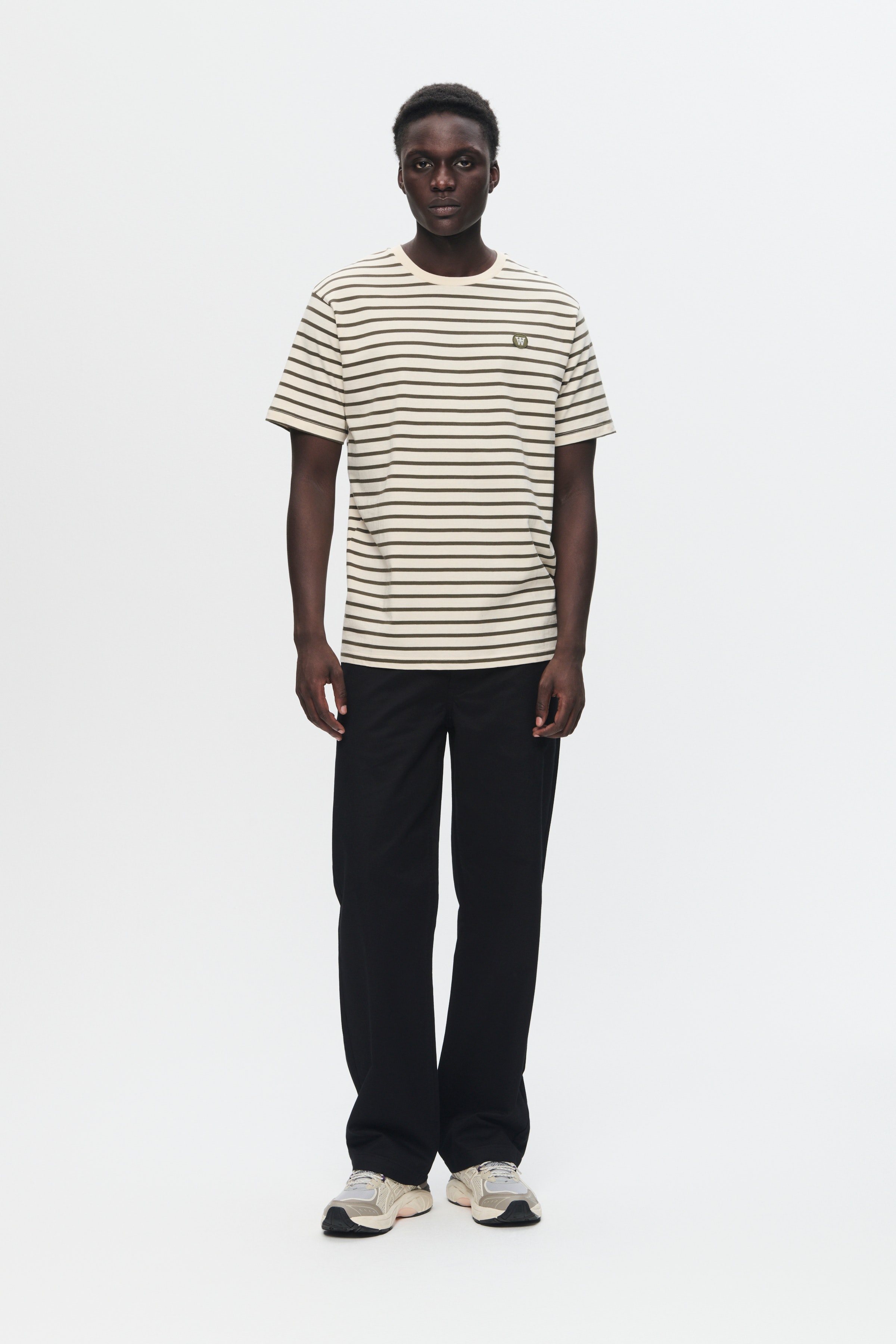 WWAce Stripe T-shirt LOOKBOOK FRONT 30251373-190511