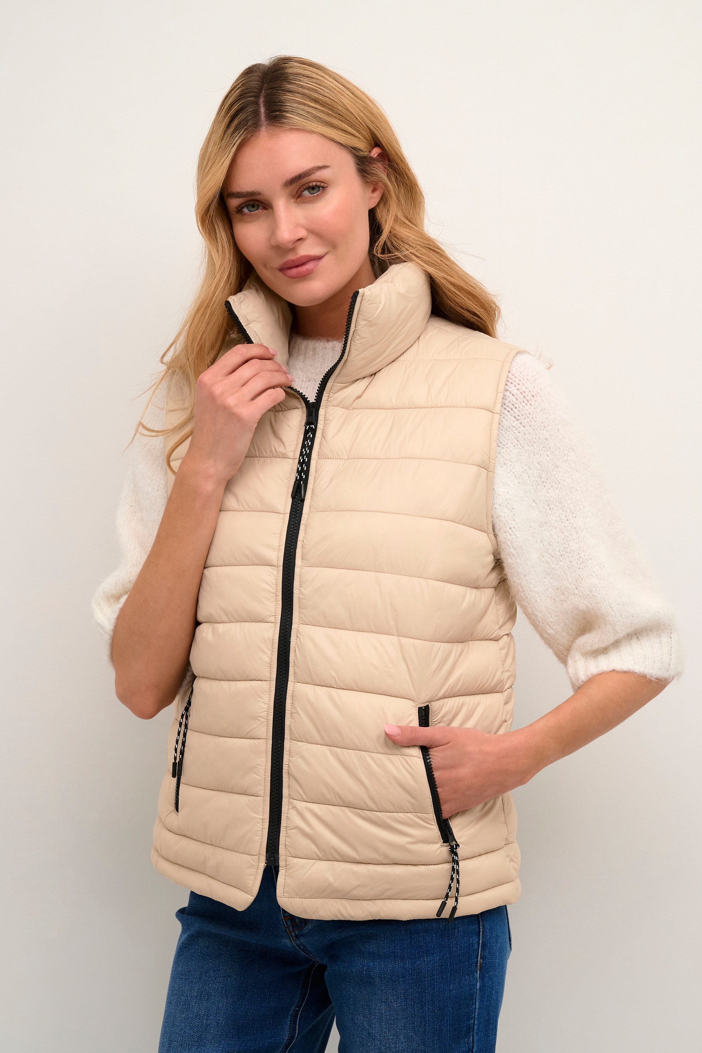 KAlira Varm vest LOOKBOOK FRONT 10507668-141209