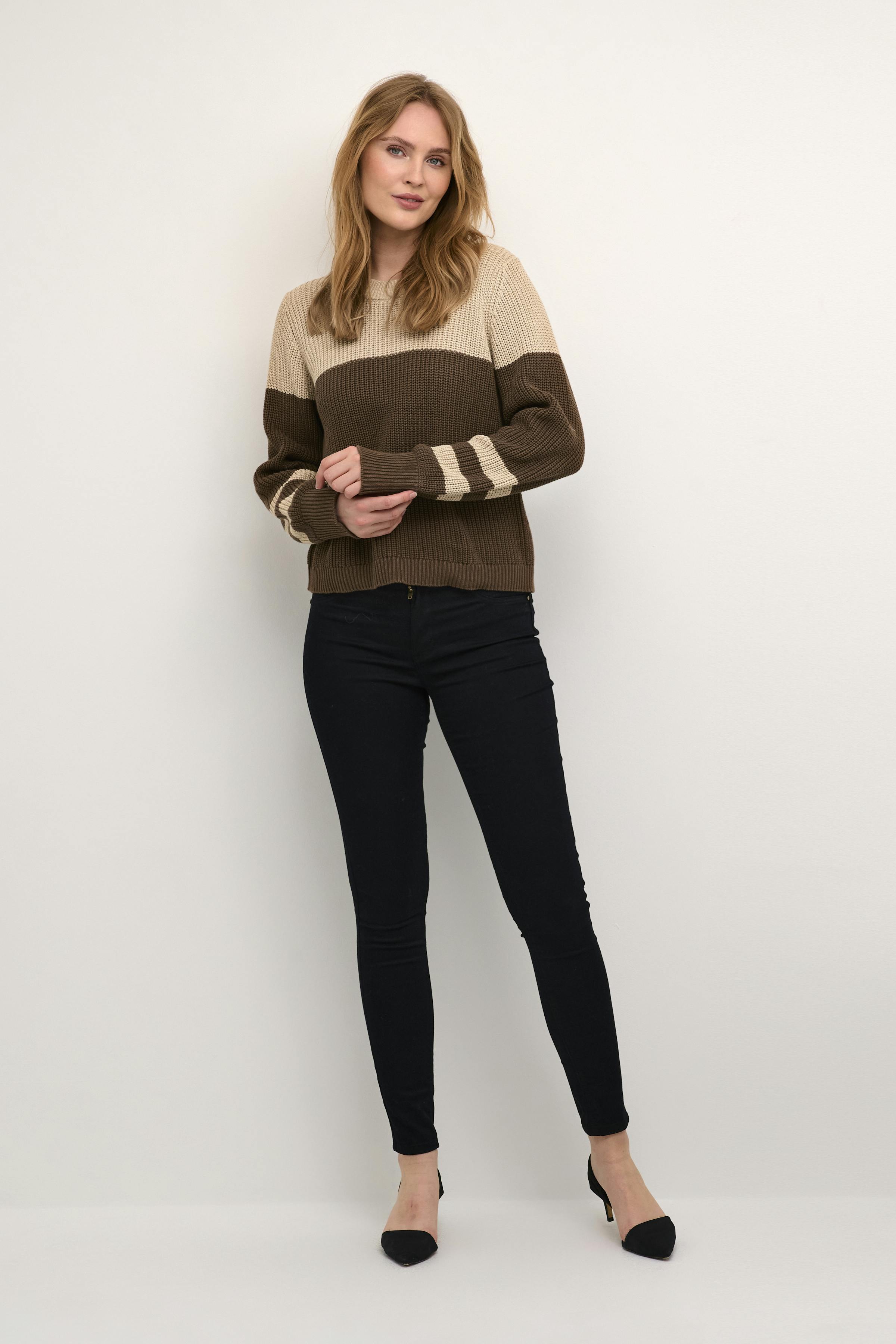 CUewy Pullover LOOKBOOK FRONT 50110231-161212