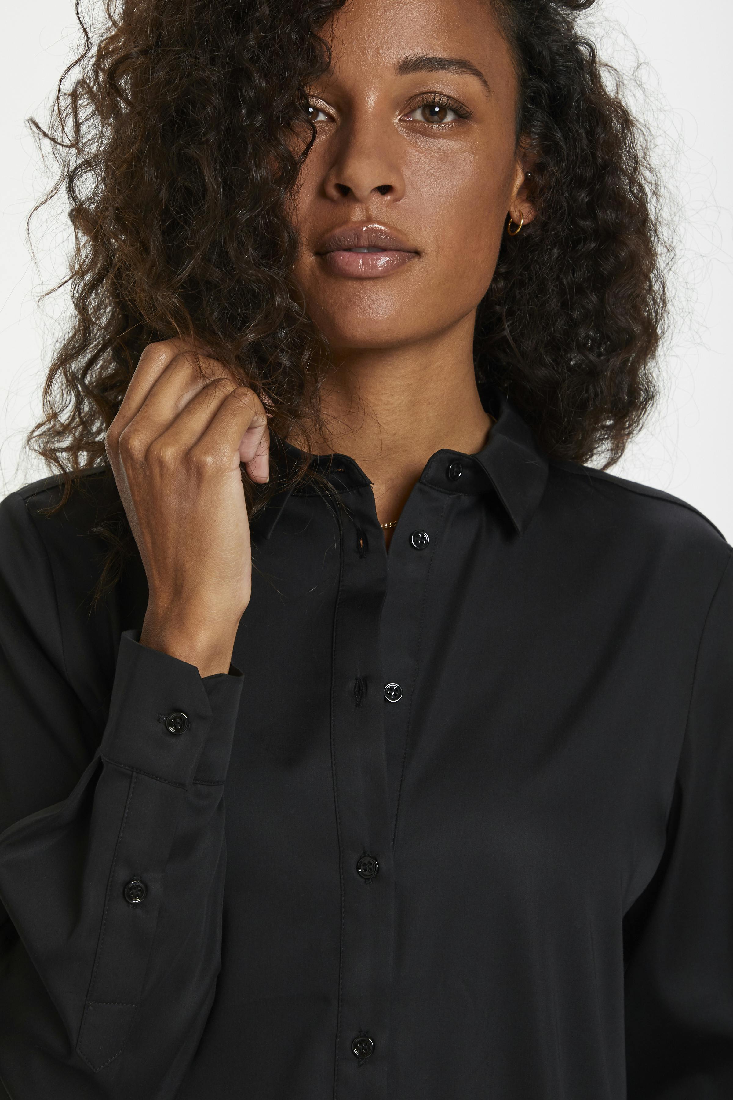 BinaKB Fitted Long sleeved shirt LOOKBOOK DETAIL 10103333-194008