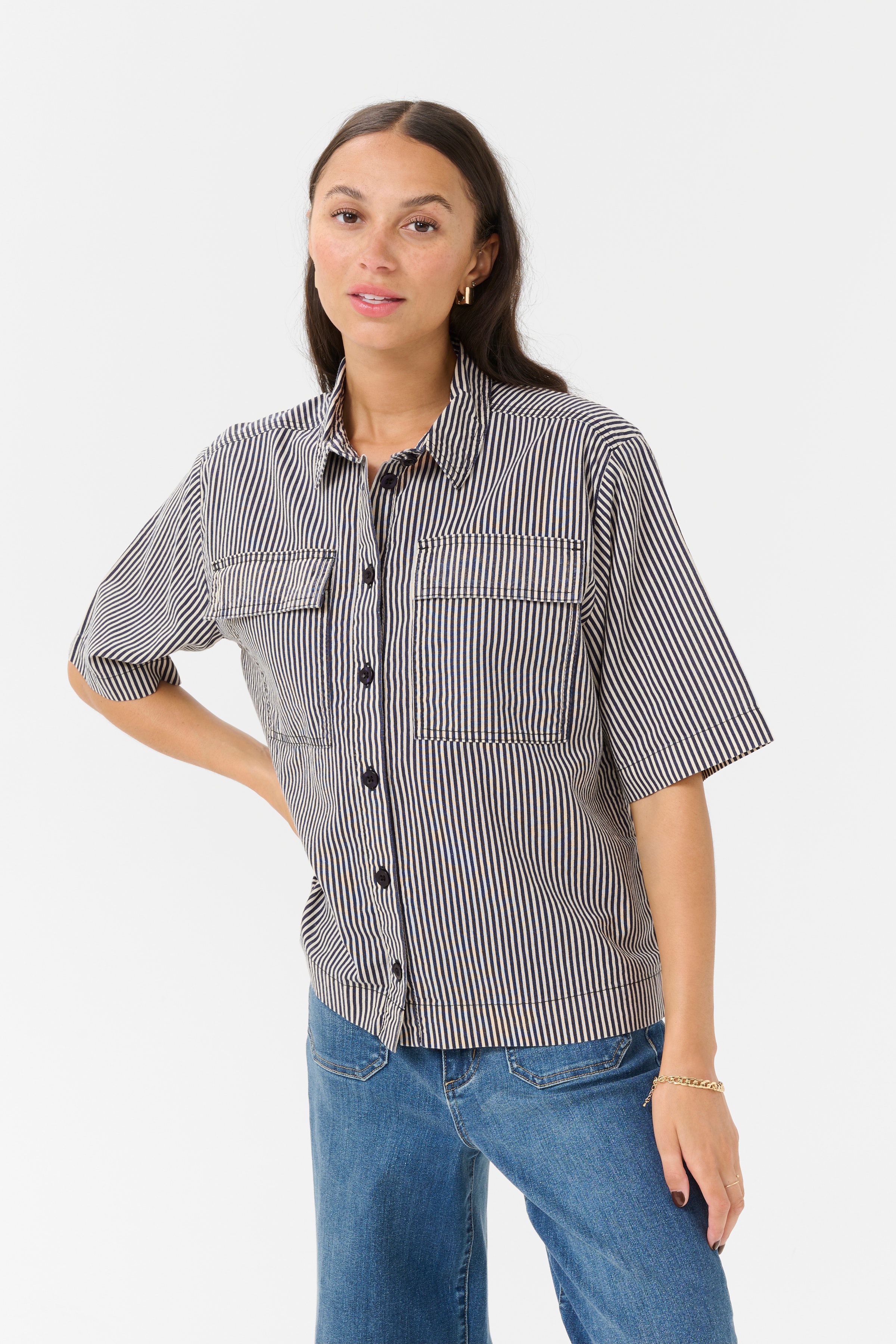 KAnaya Skjorte LOOKBOOK FRONT 10510106-106298