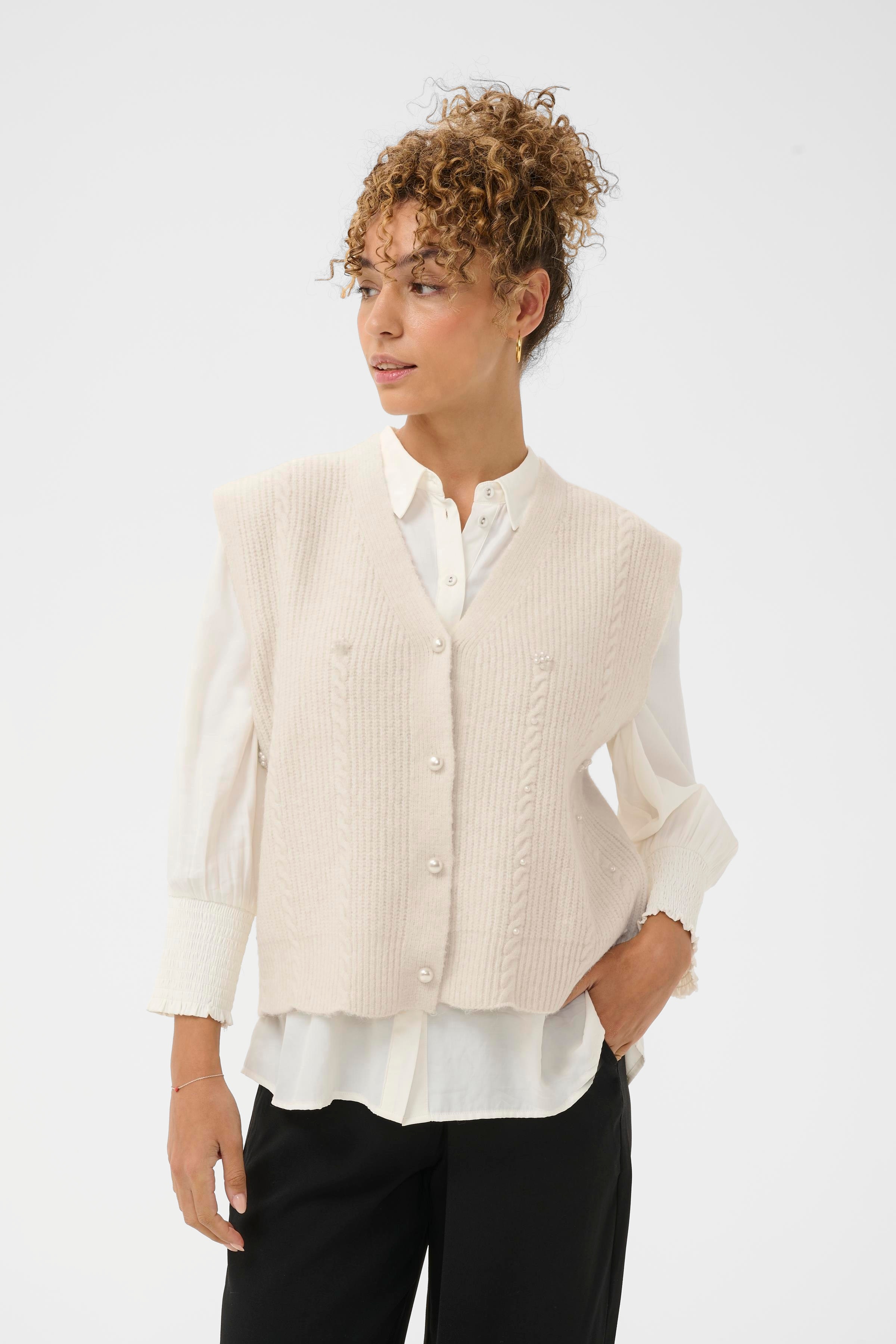 CRKlementine Slipover LOOKBOOK FRONT 10614513-110701