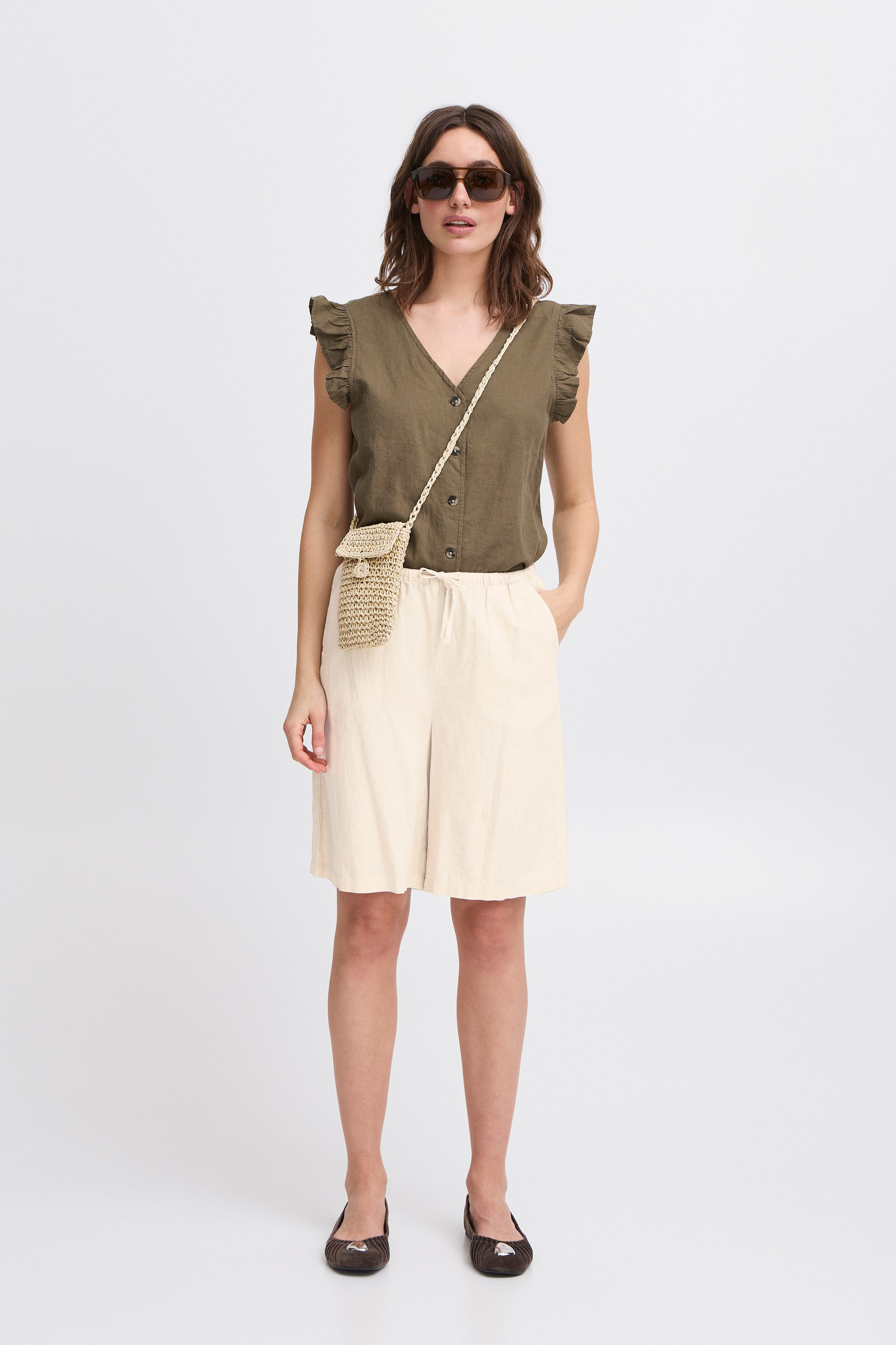 BYFALAKKA Shorts LOOKBOOK FRONT 20816608-135304