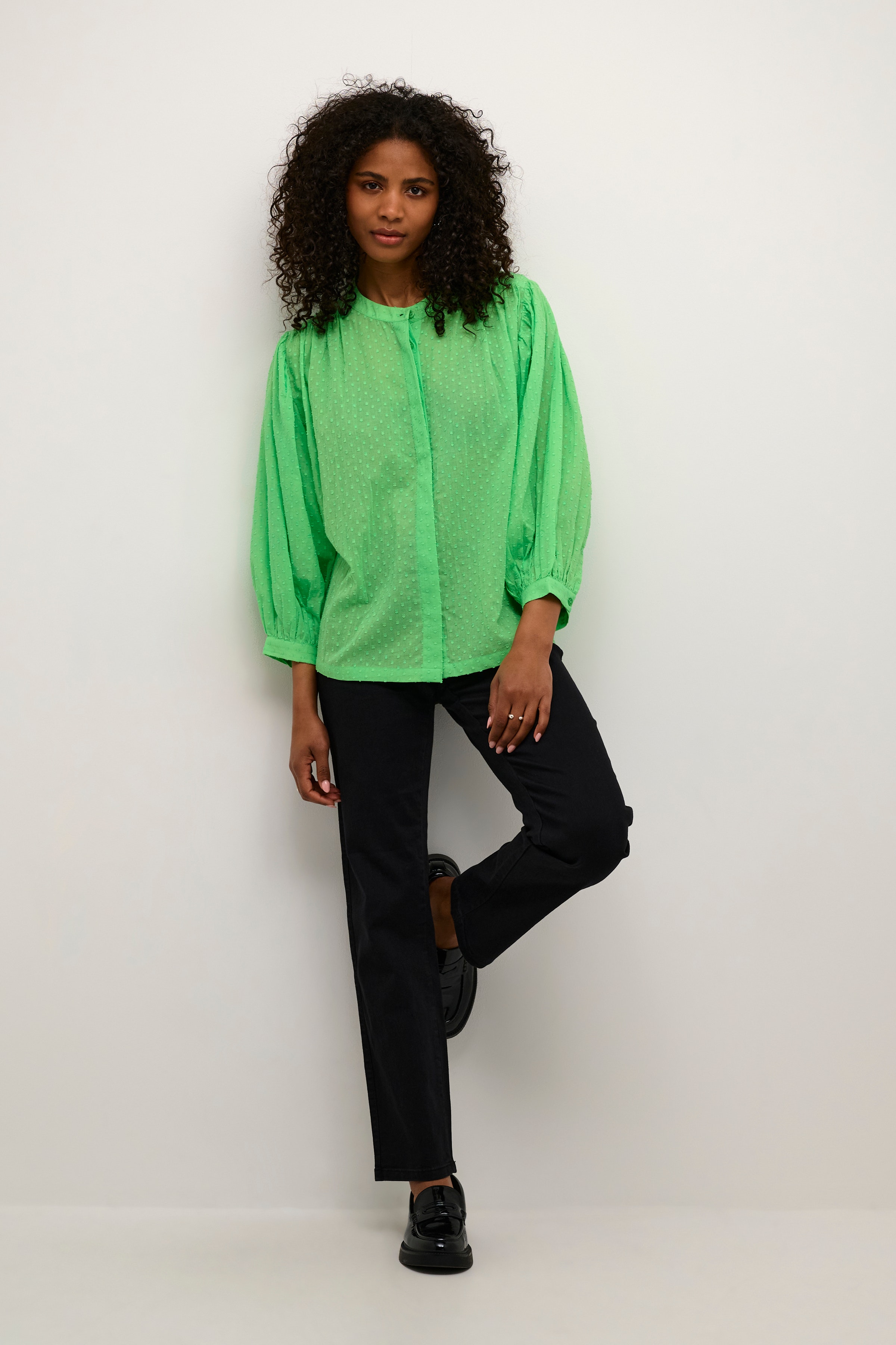 KAroca Bluse LOOKBOOK FRONT 10509423-146340
