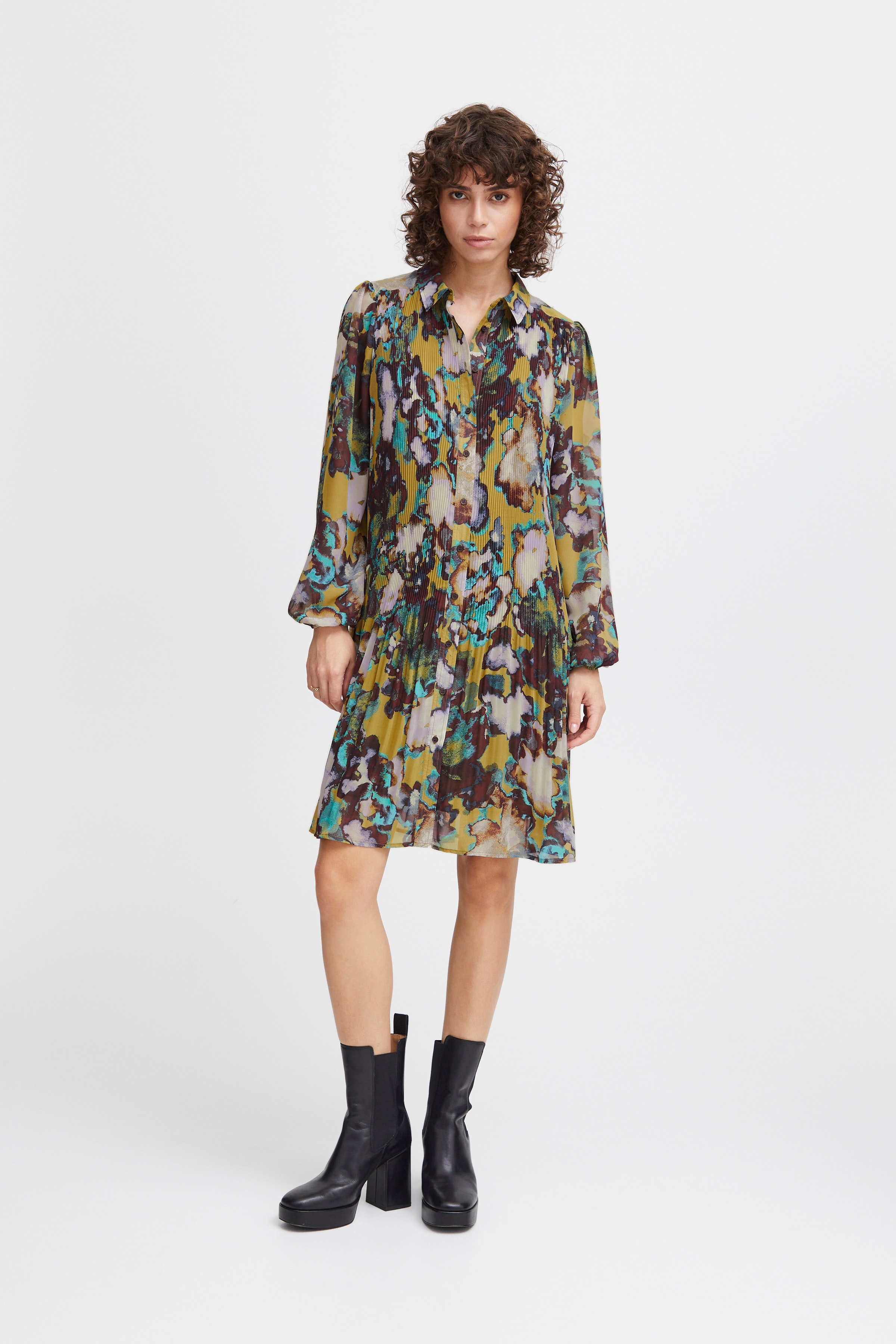 IHRILLY Kjole LOOKBOOK FRONT 20119758-202447
