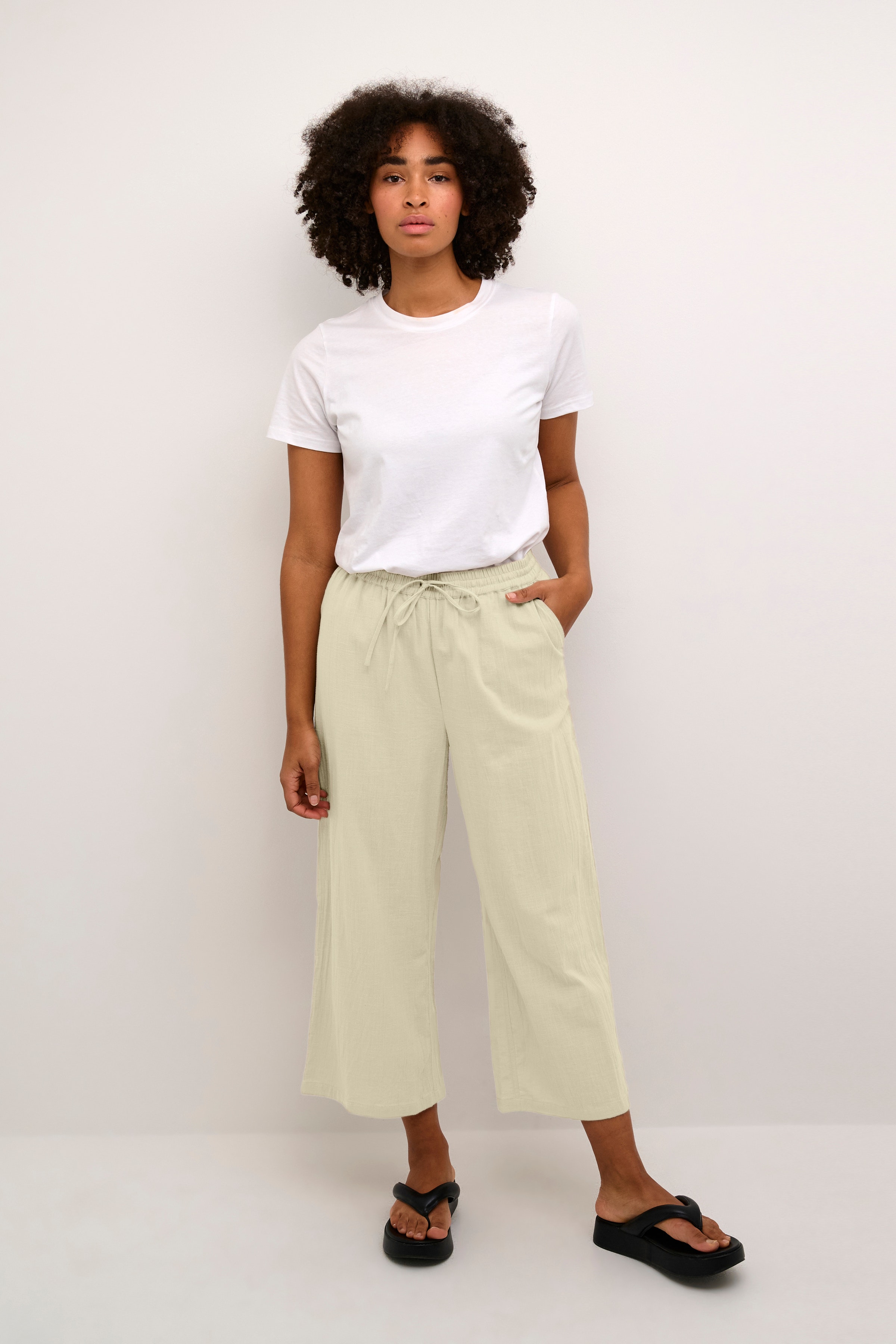 KAemily Bukser LOOKBOOK FRONT 10508876-151305