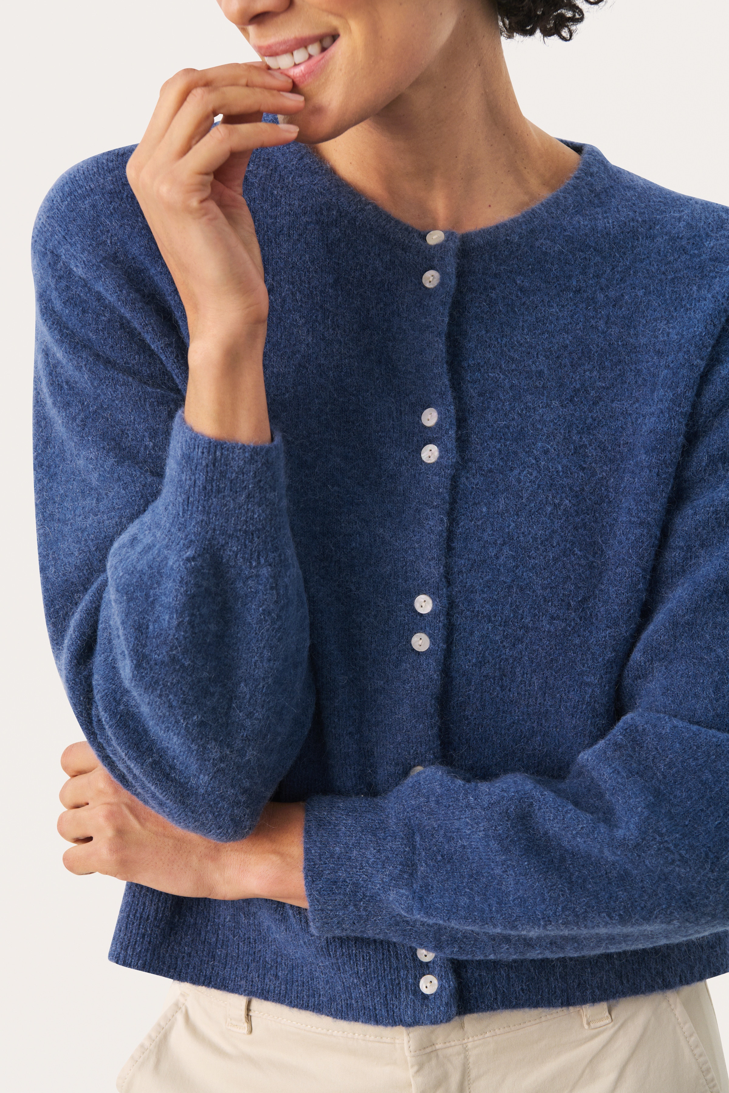 NinellPW Cardigan LOOKBOOK DETAIL 30308101-193934