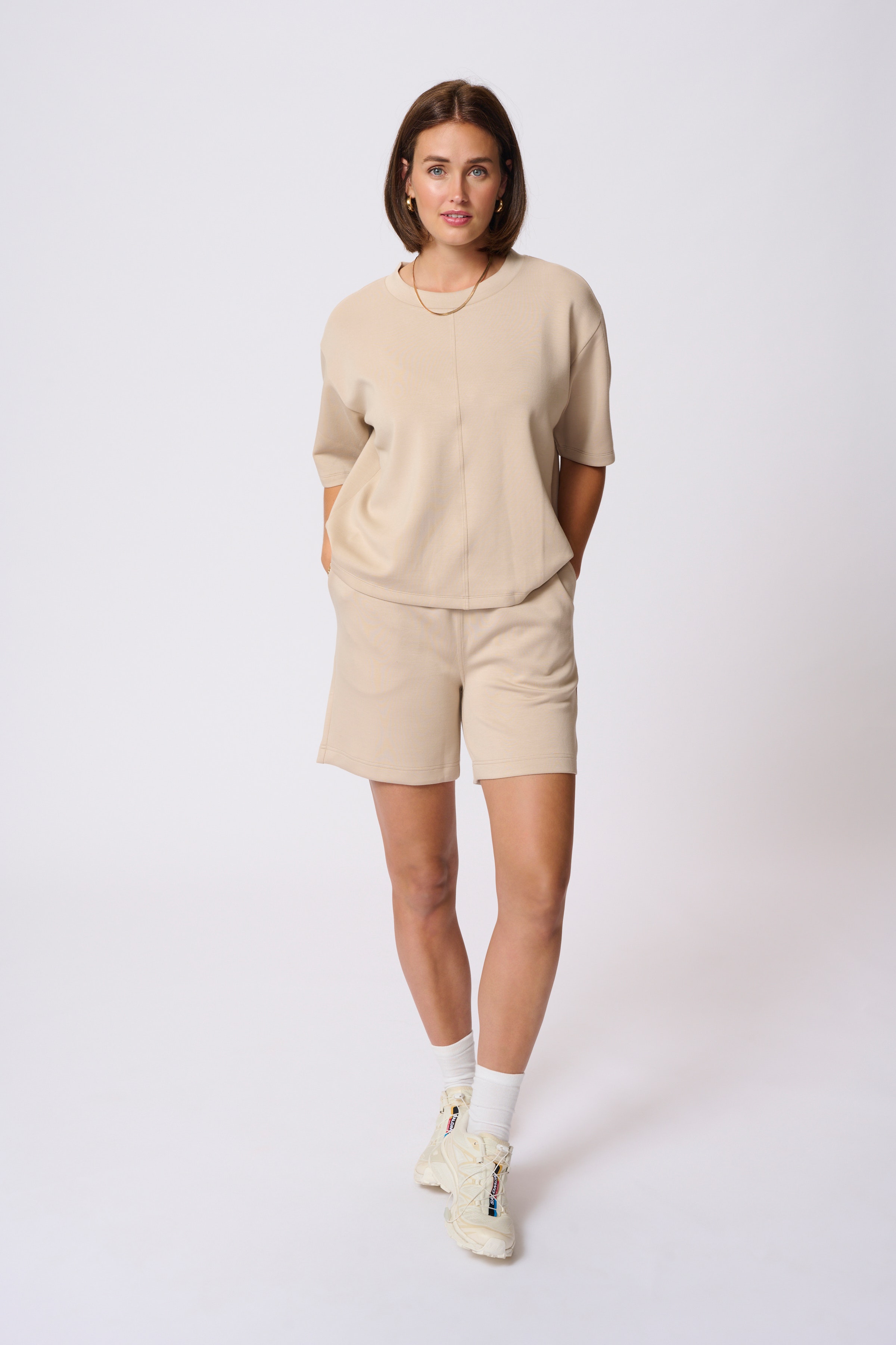 KAannika T-shirt LOOKBOOK FRONT 10510003-151305