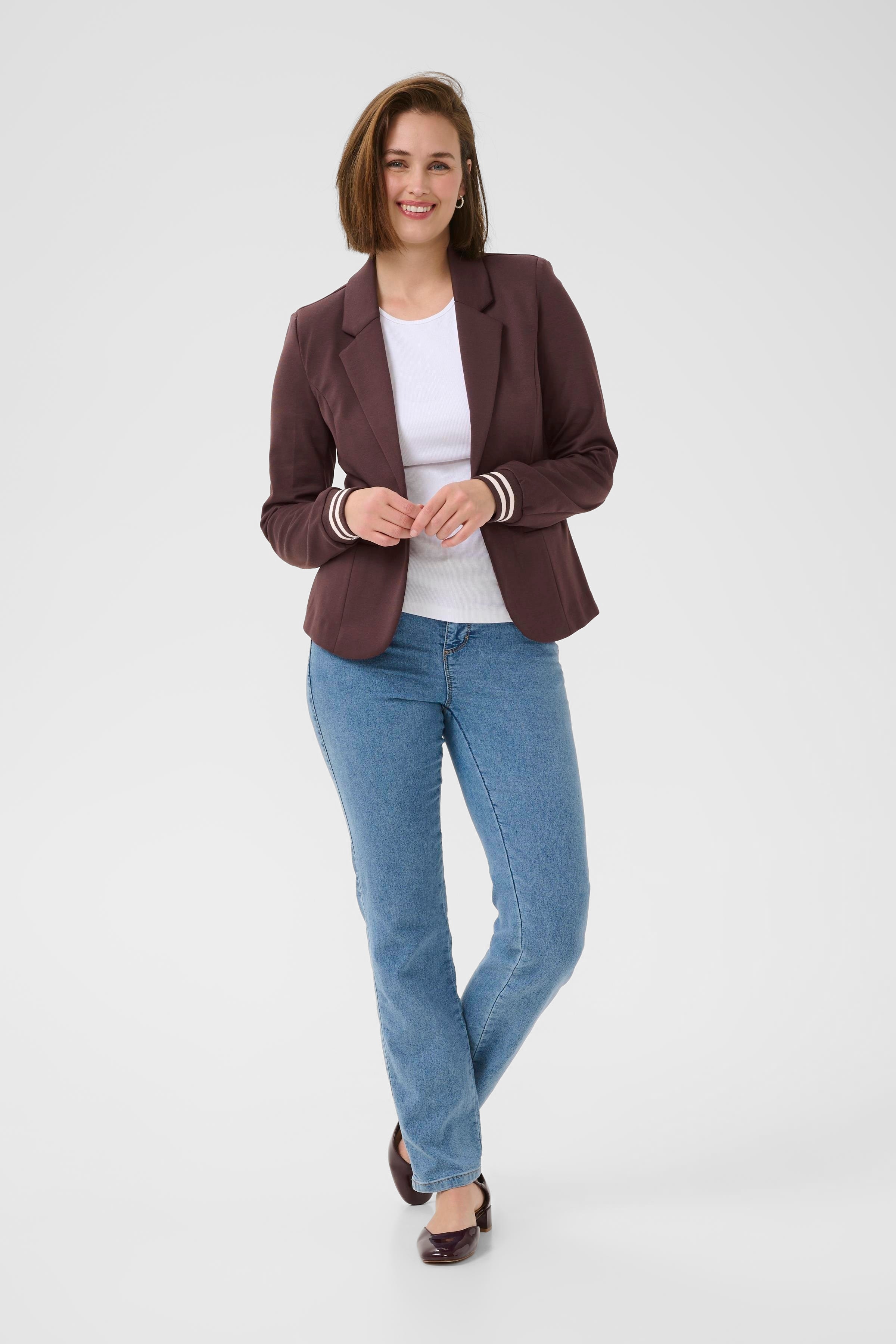 Kinnie Blazer LOOKBOOK FRONT 10550800-108001