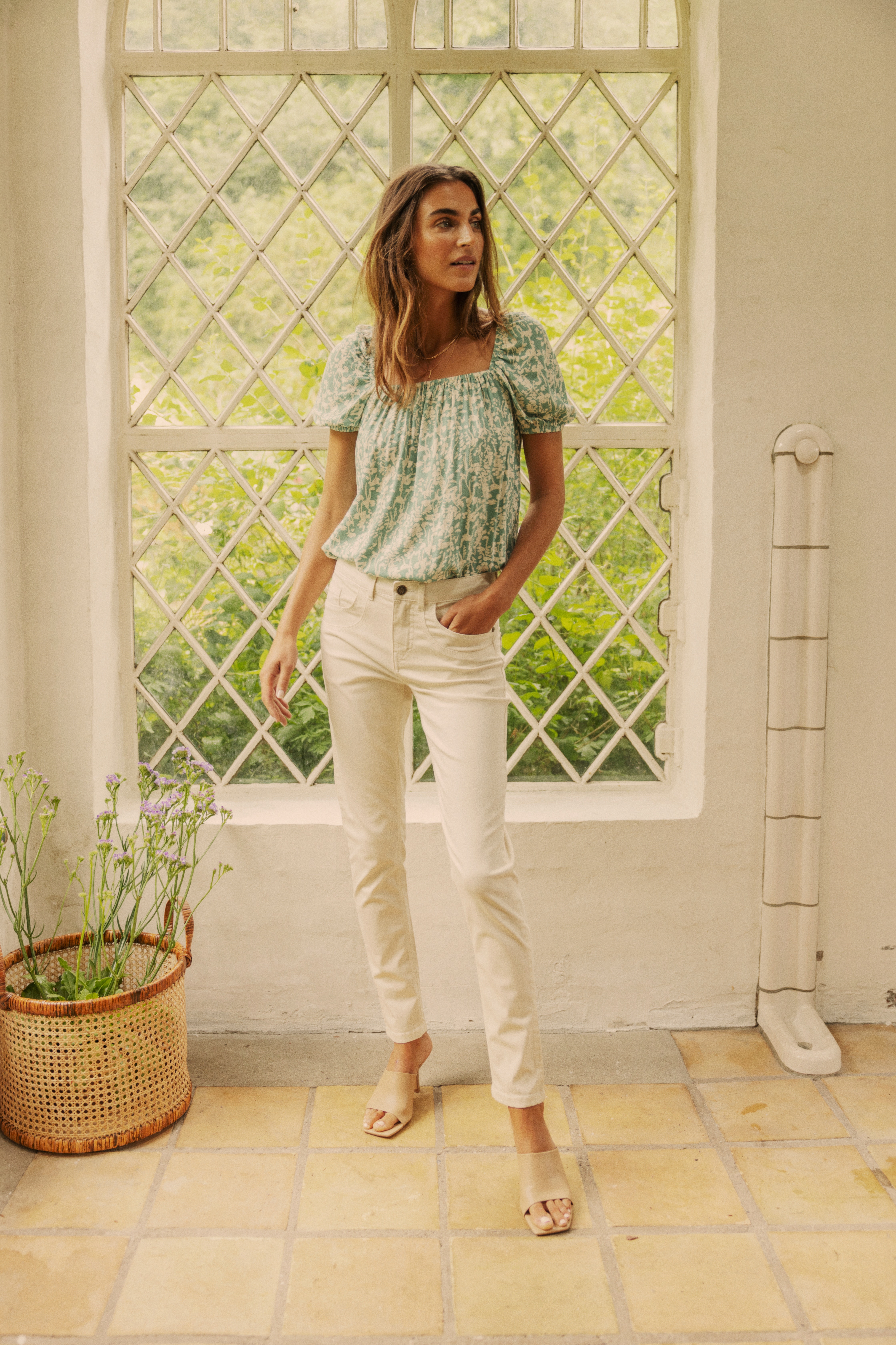 FRFOTWILL Broek LOCATION NONE 20610422-130905