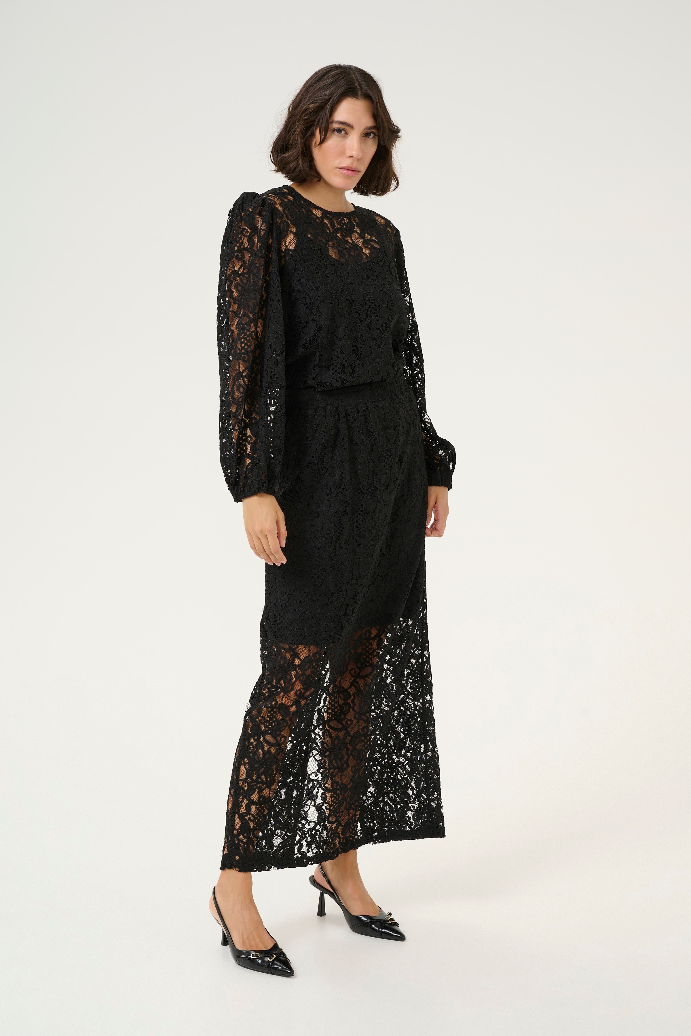 KAlanice Blondenederdel LOOKBOOK FRONT 10552372-100121