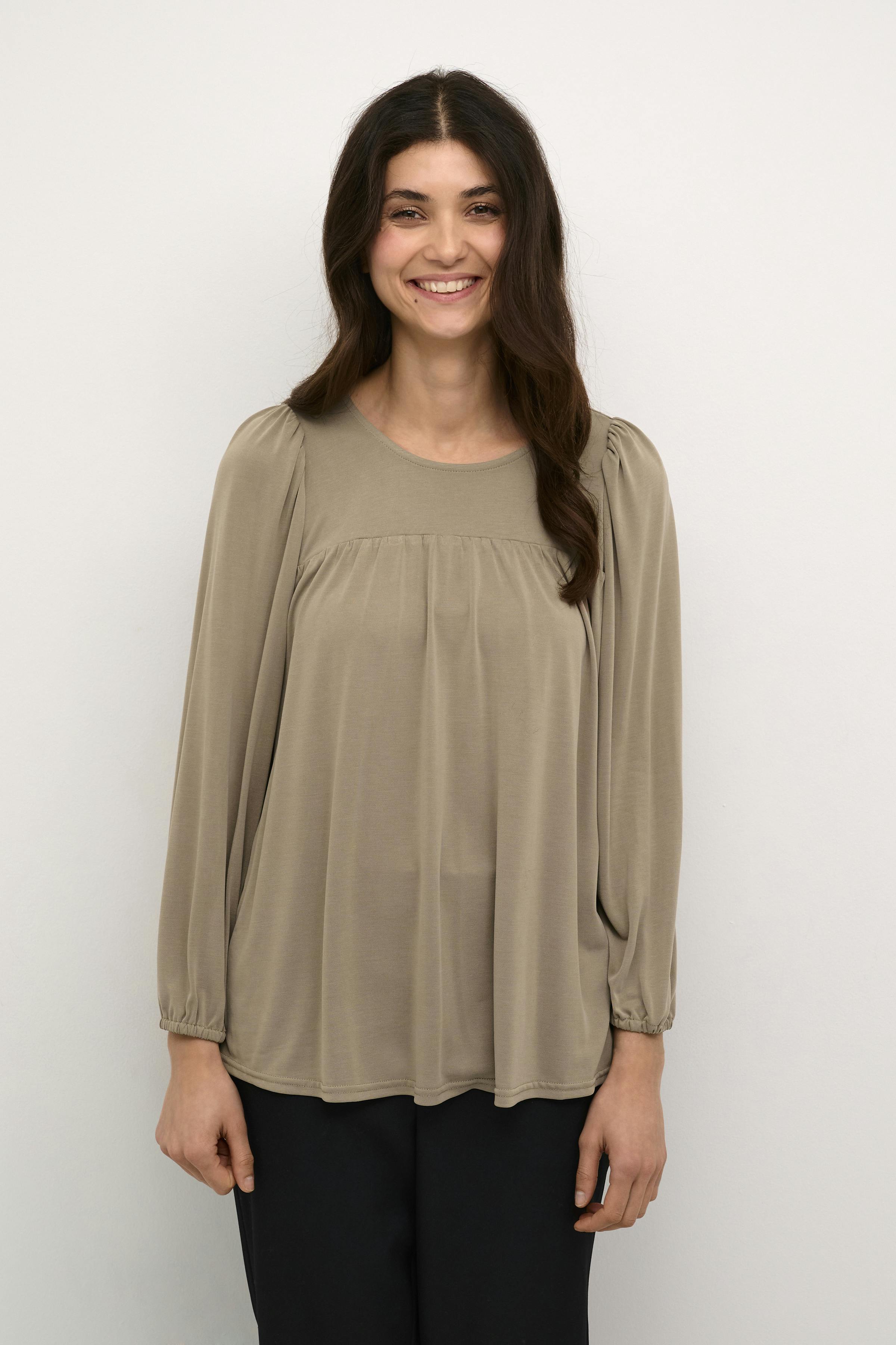 CUdeborah Blouse LOOKBOOK FRONT 50111137-171310