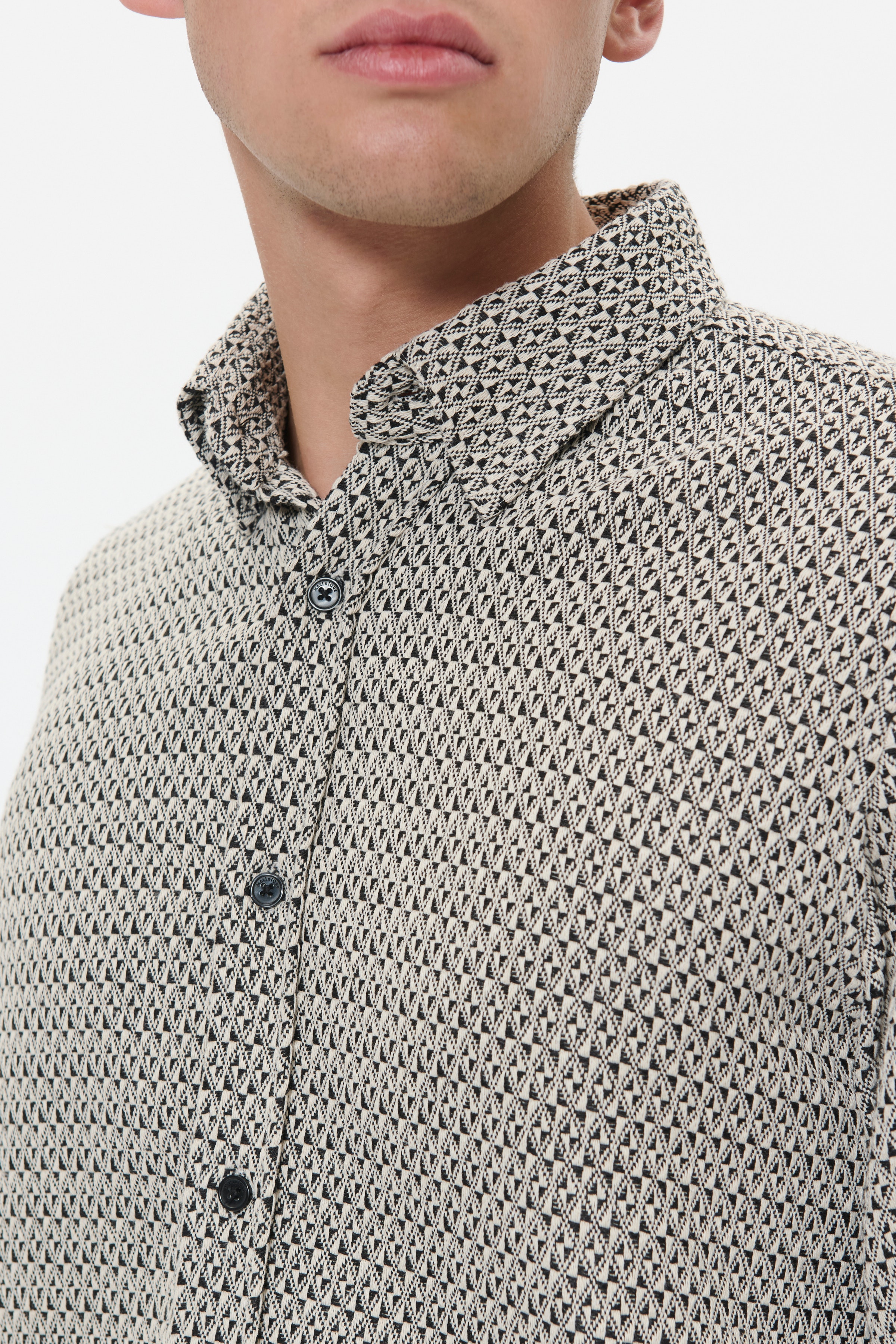 MAbrize M73 Shirt LOOKBOOK DETAIL 30208647-300275
